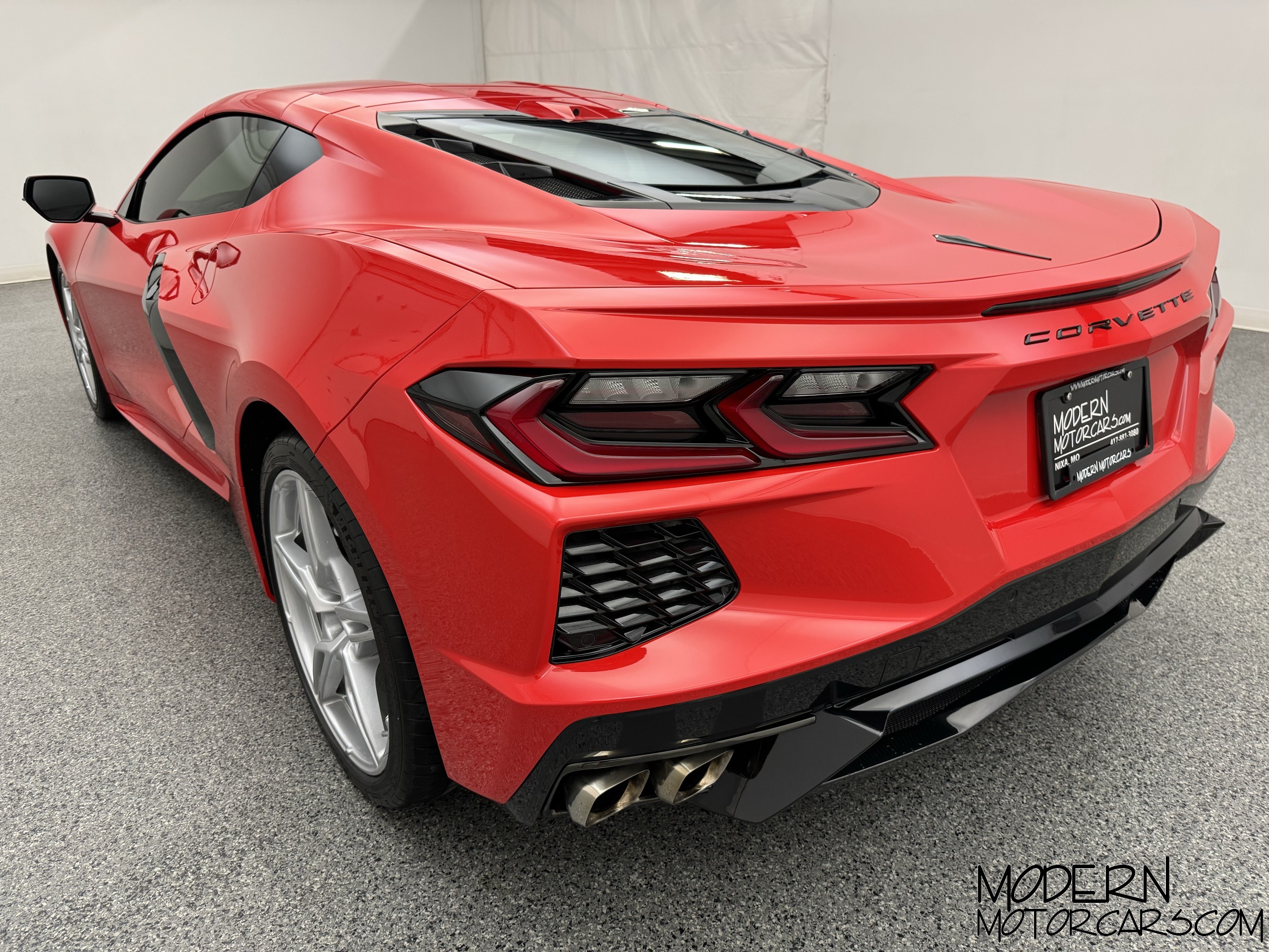 2024 Chevrolet Corvette Stingray 3