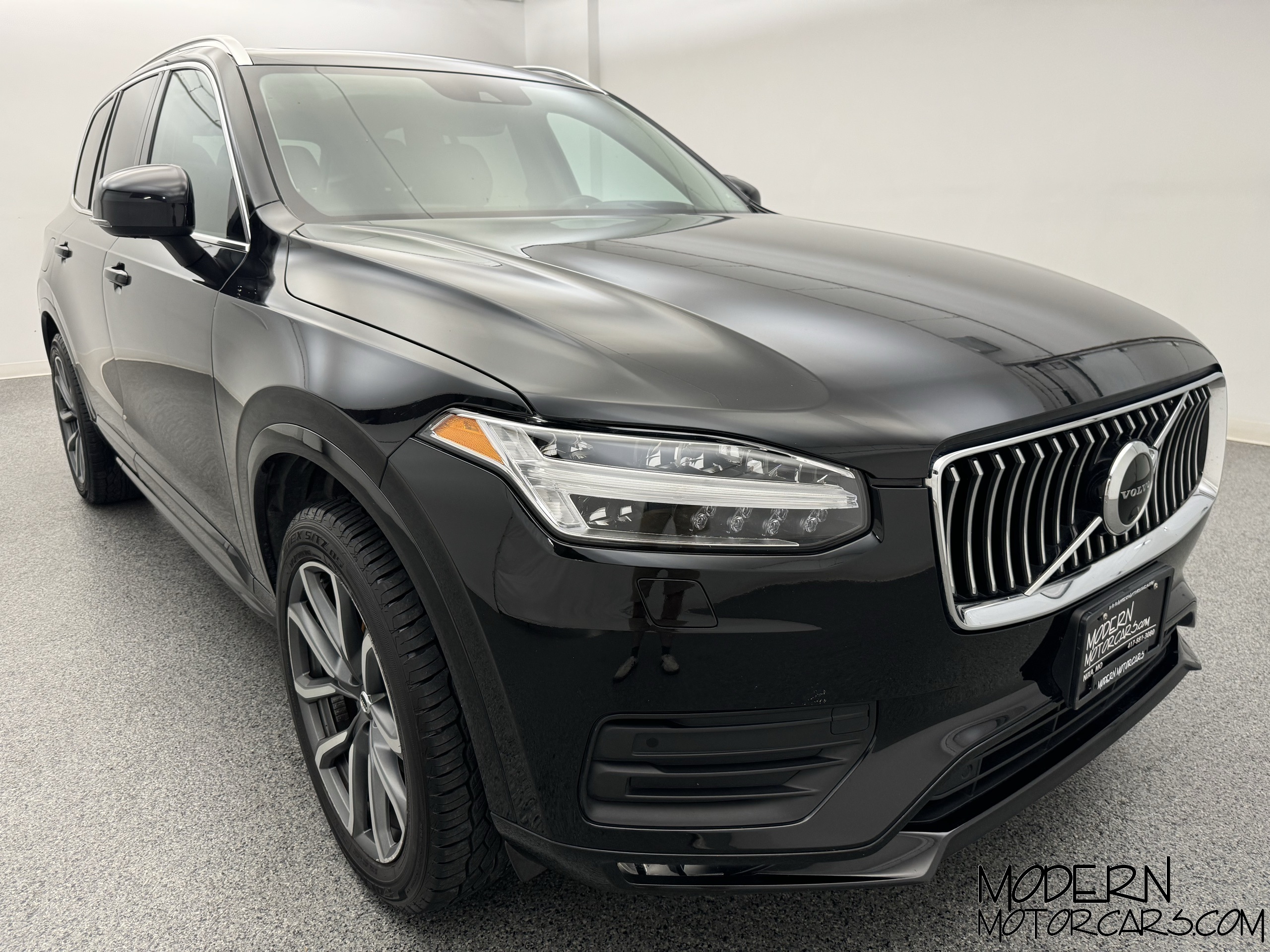 2020 Volvo XC90 T6 Momentum 7