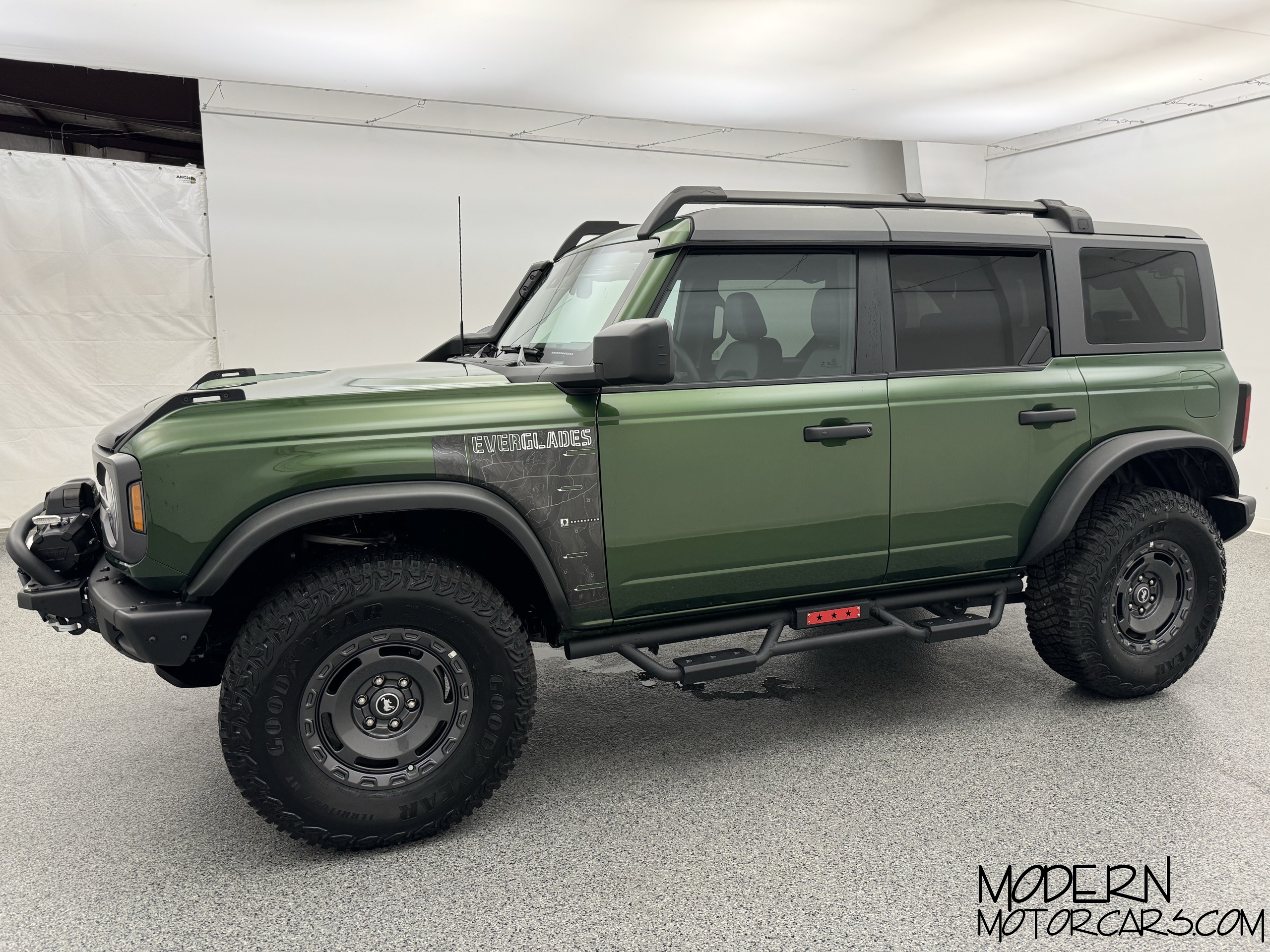 2024 Ford Bronco Everglades 2