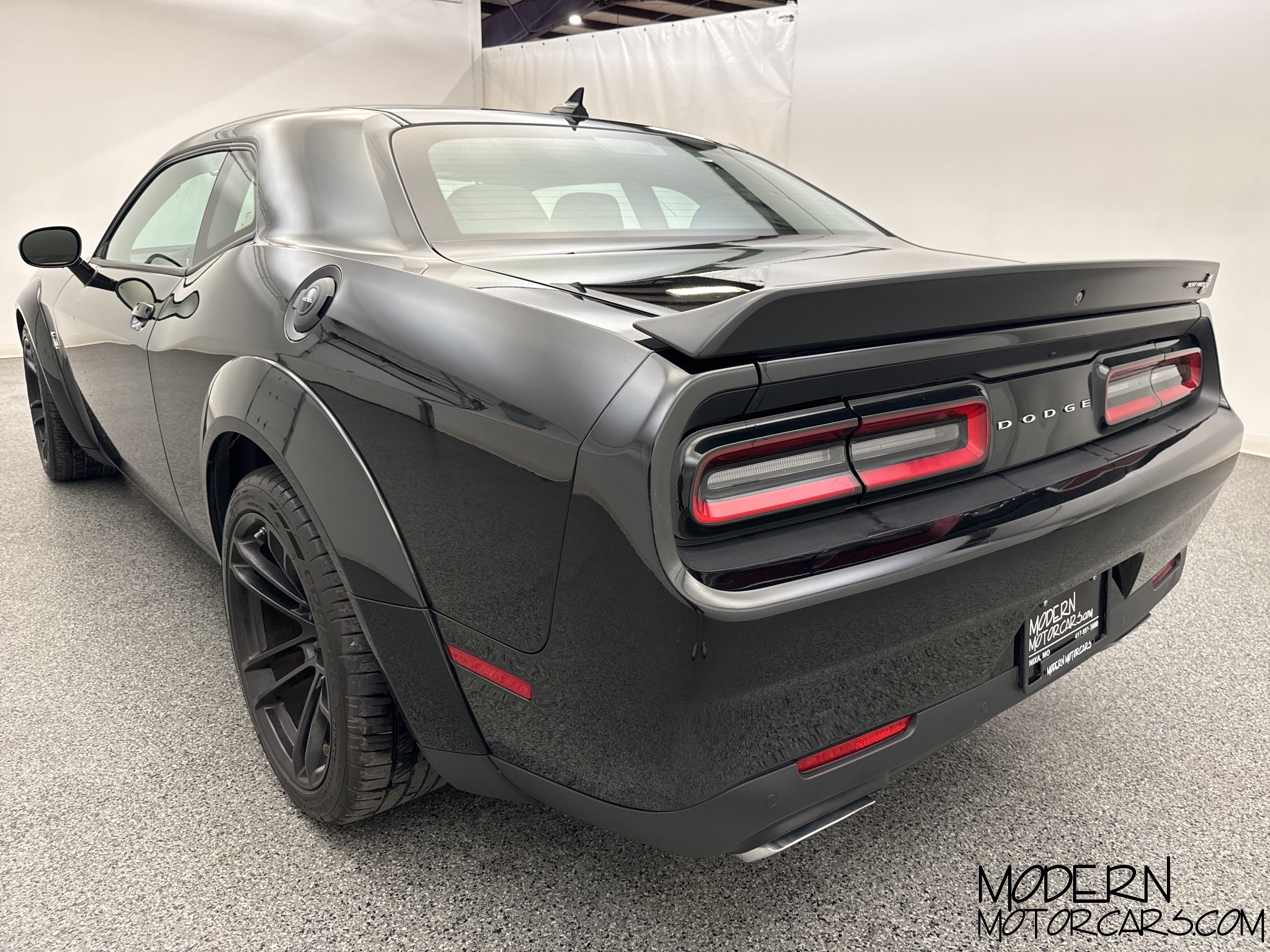 2021 Dodge Challenger R/T Scat Pack Widebody 3