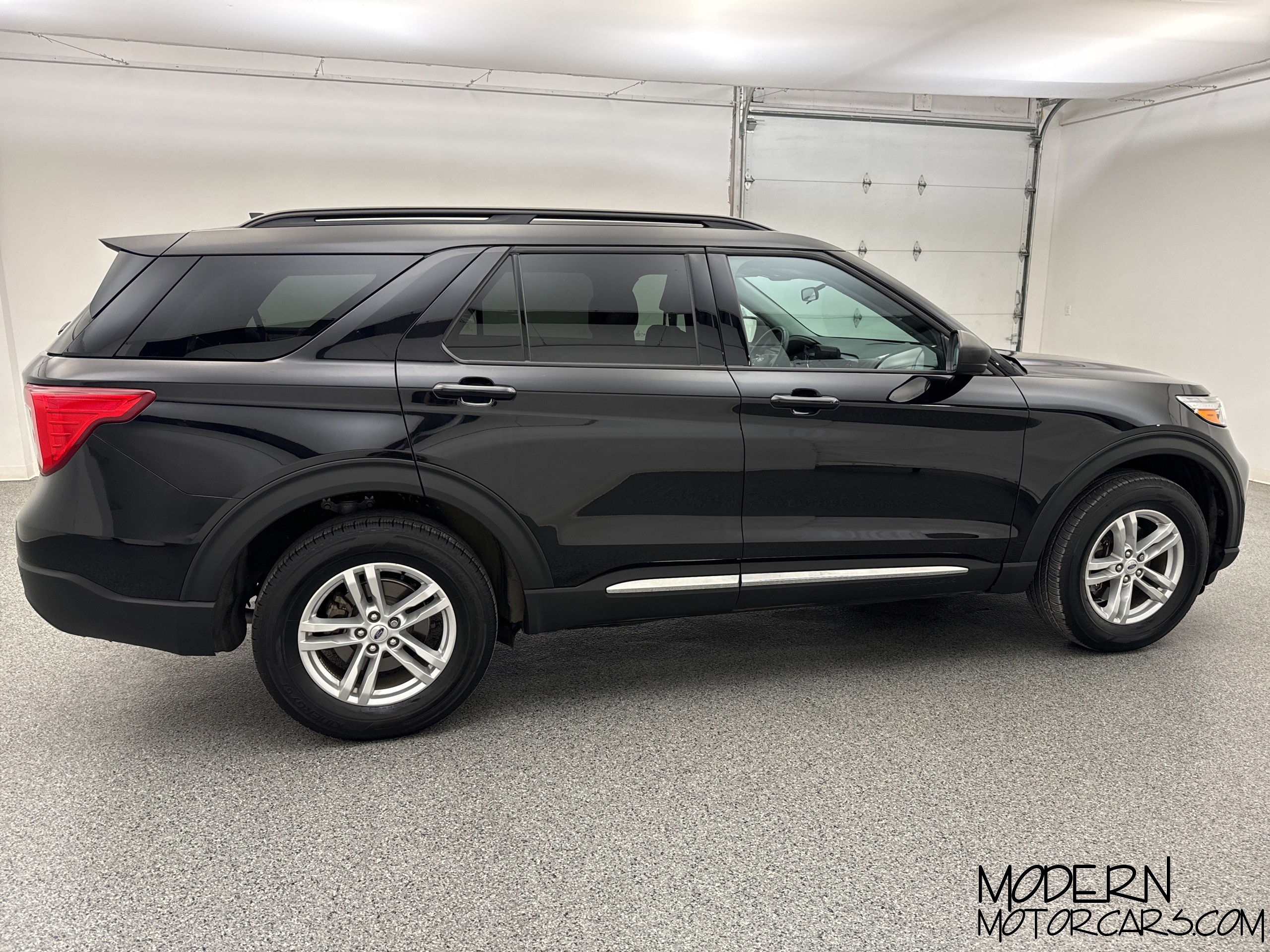 2023 Ford Explorer XLT 6