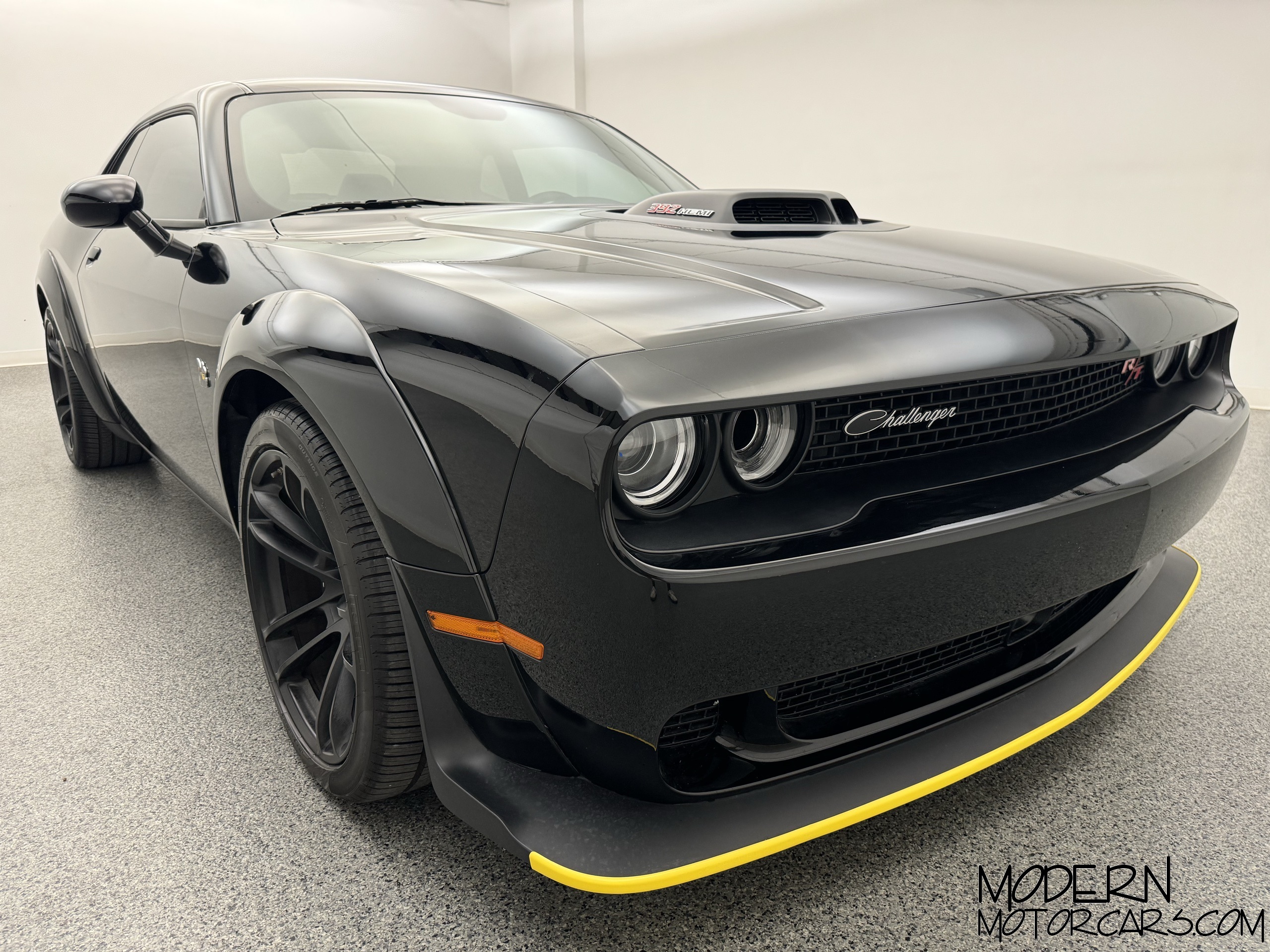 2023 Dodge Challenger R/T Scat Pack Widebody 9