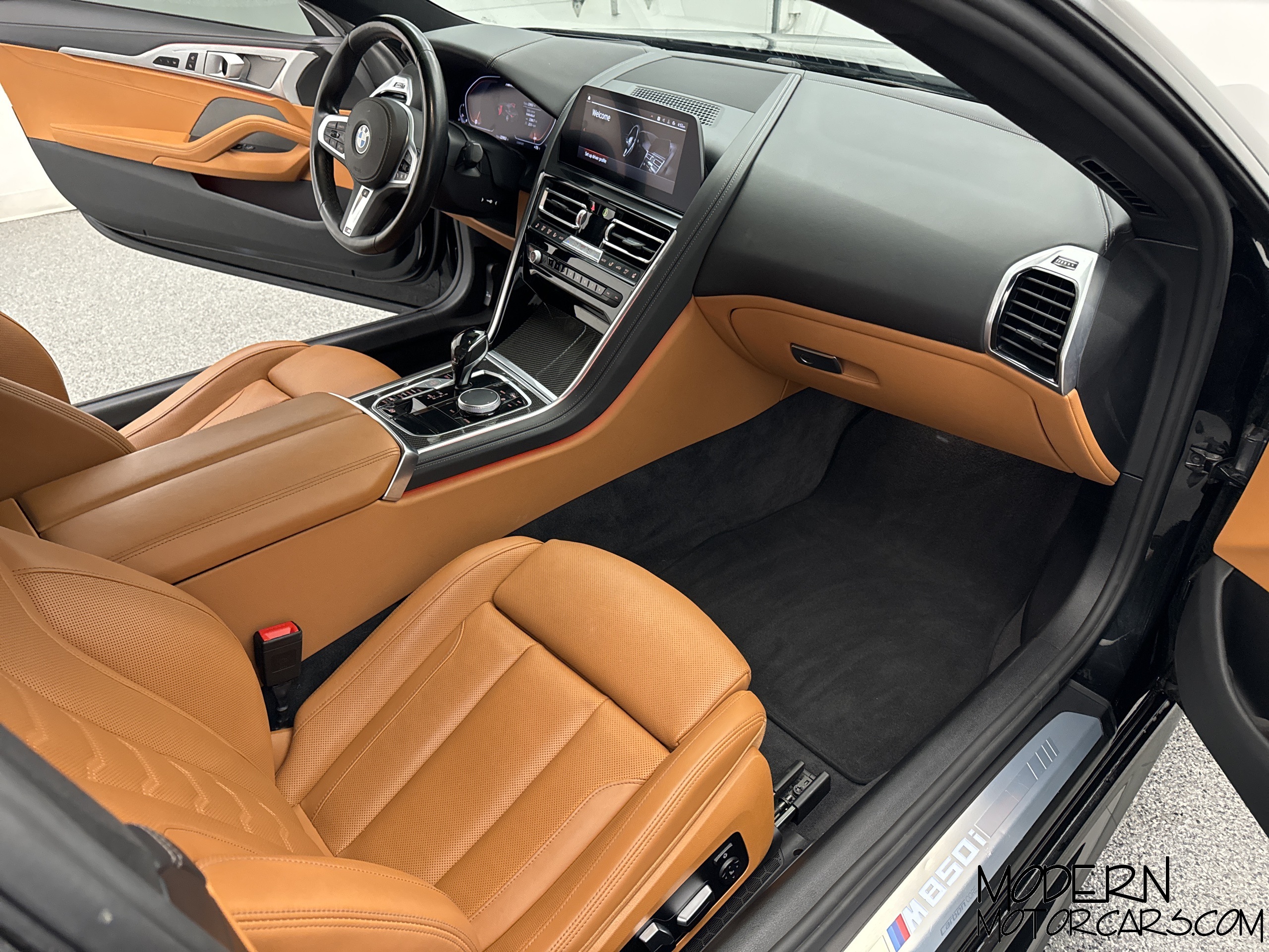 2021 BMW 8 Series M850i xDrive 12