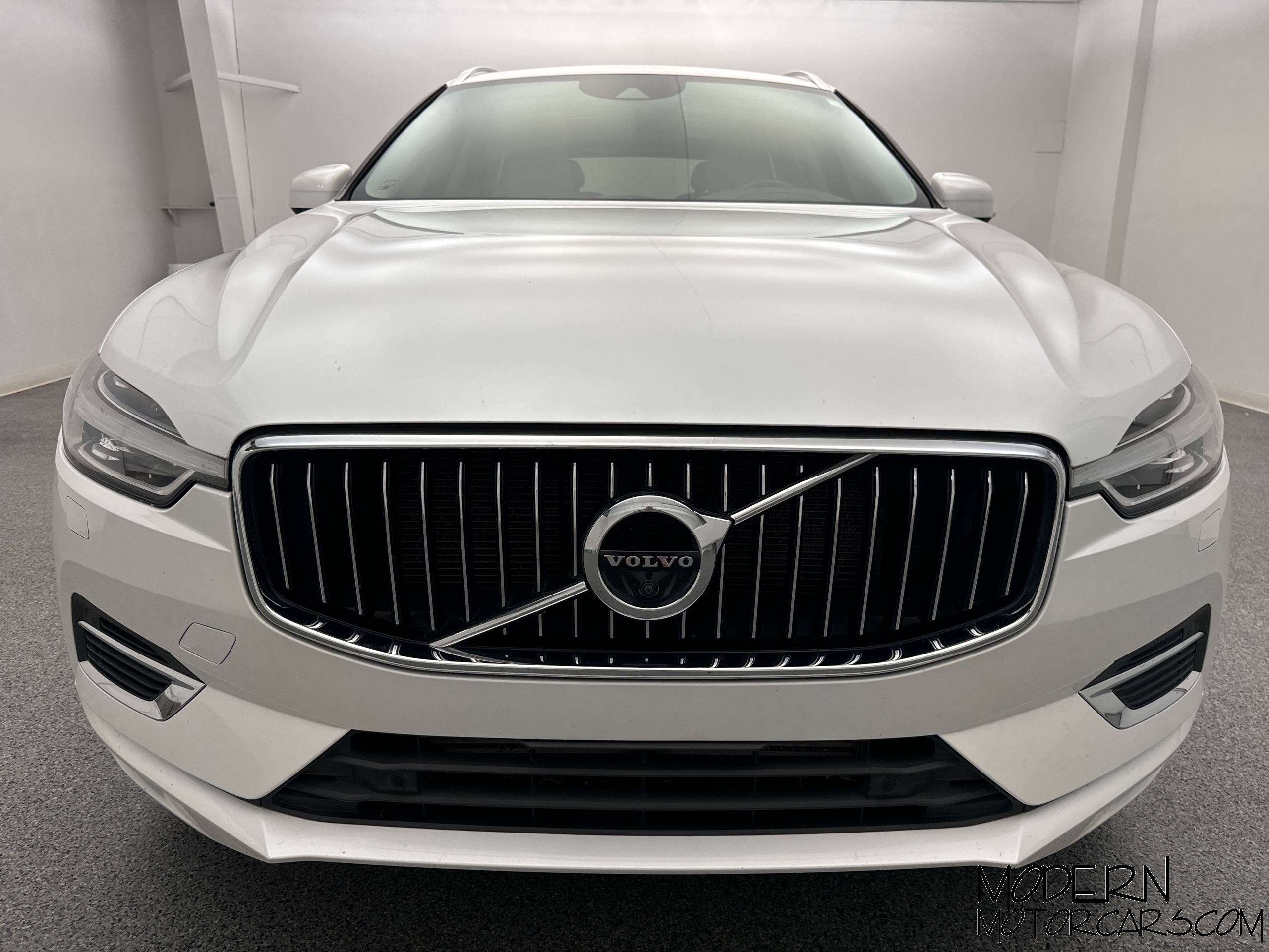 2018 Volvo XC60 Hybrid T8 Inscription 8