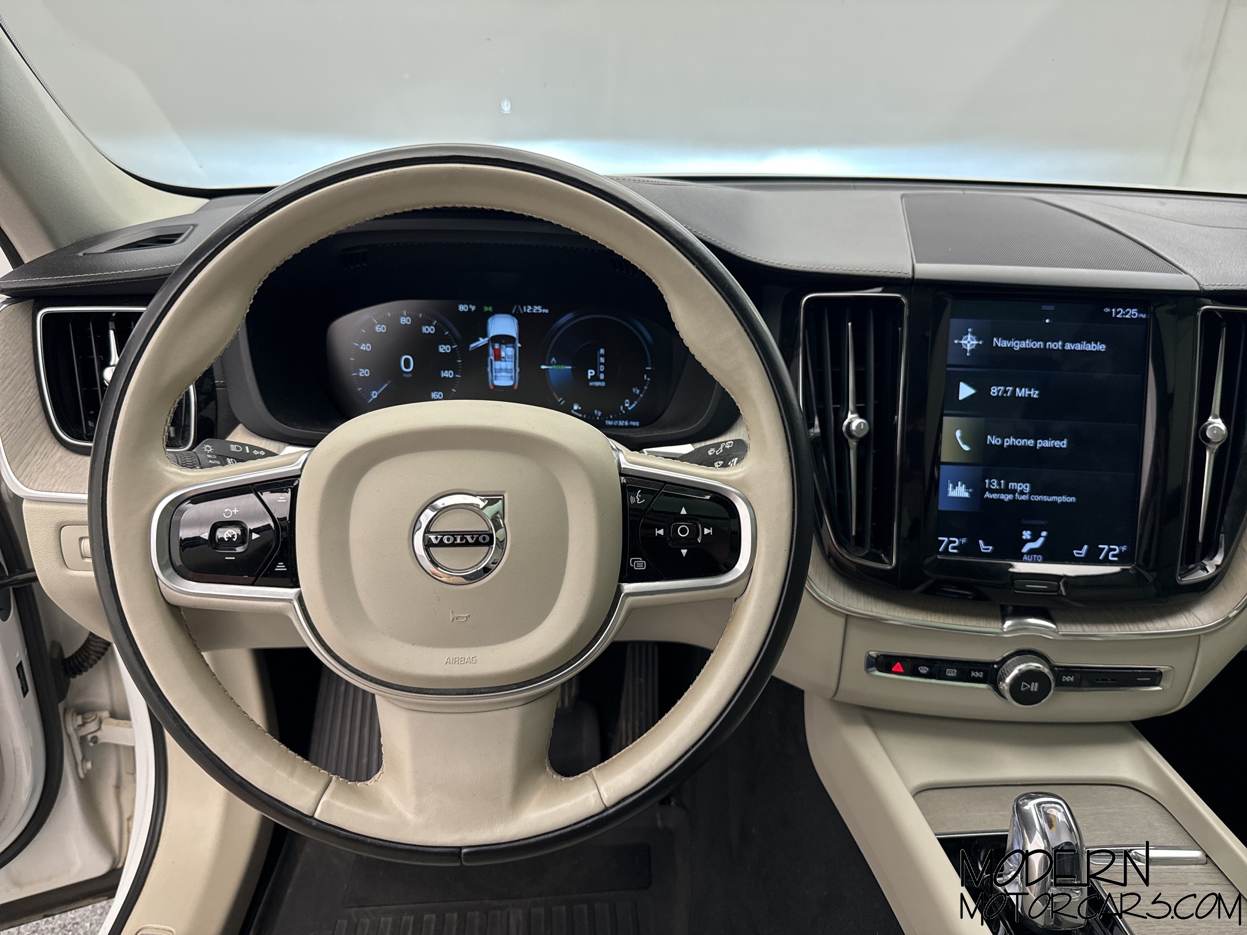 2018 Volvo XC60 Hybrid T8 Inscription 15