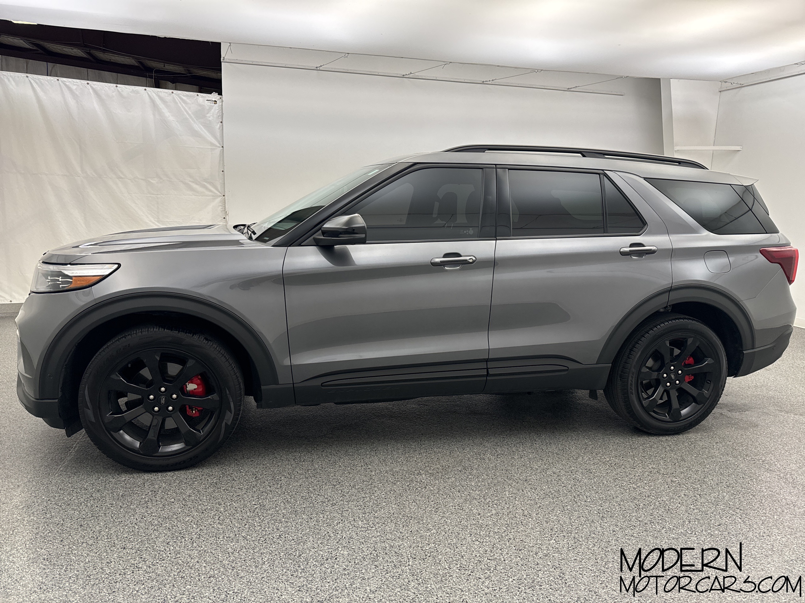 2022 Ford Explorer ST 2