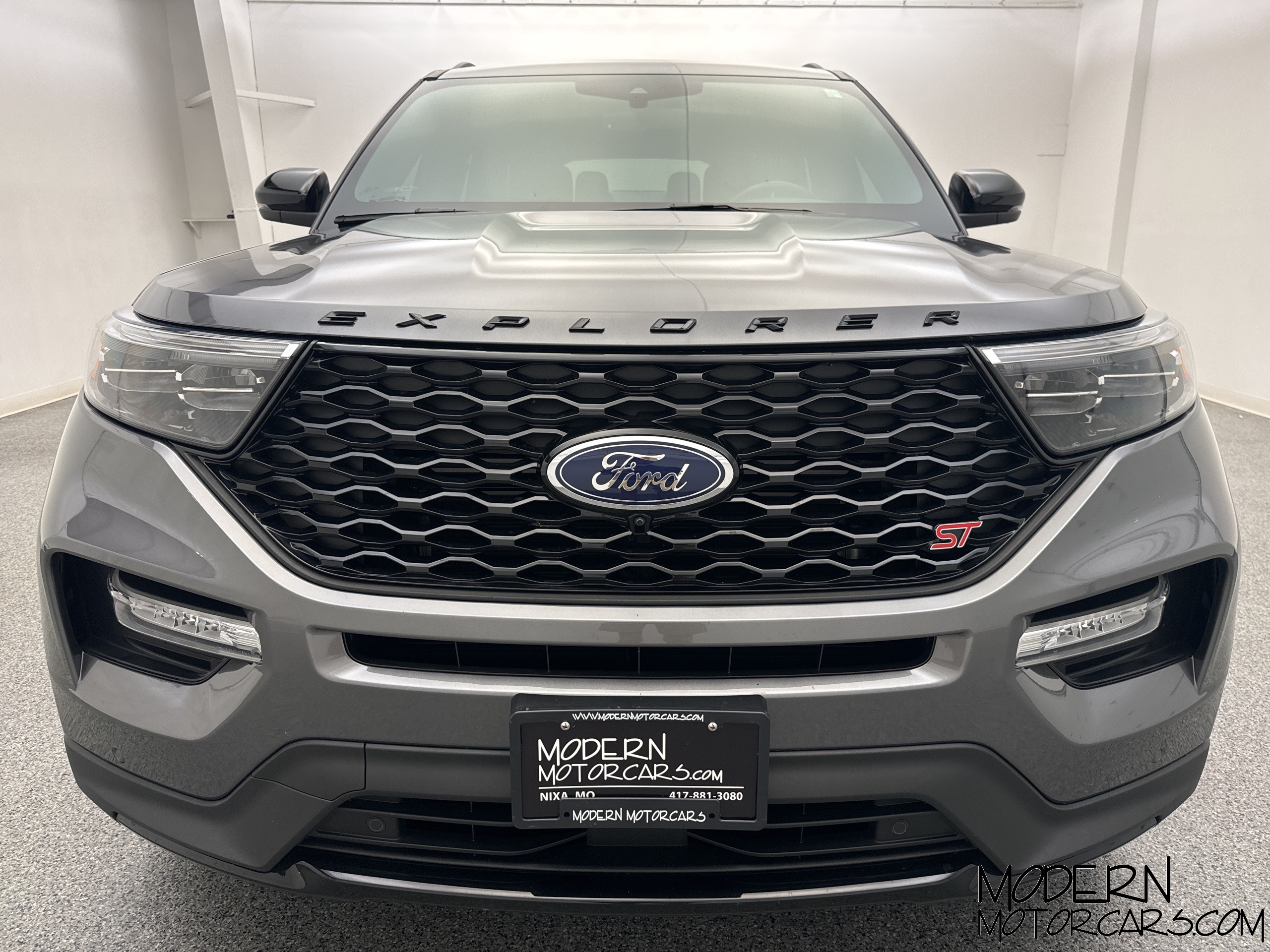 2022 Ford Explorer ST 8