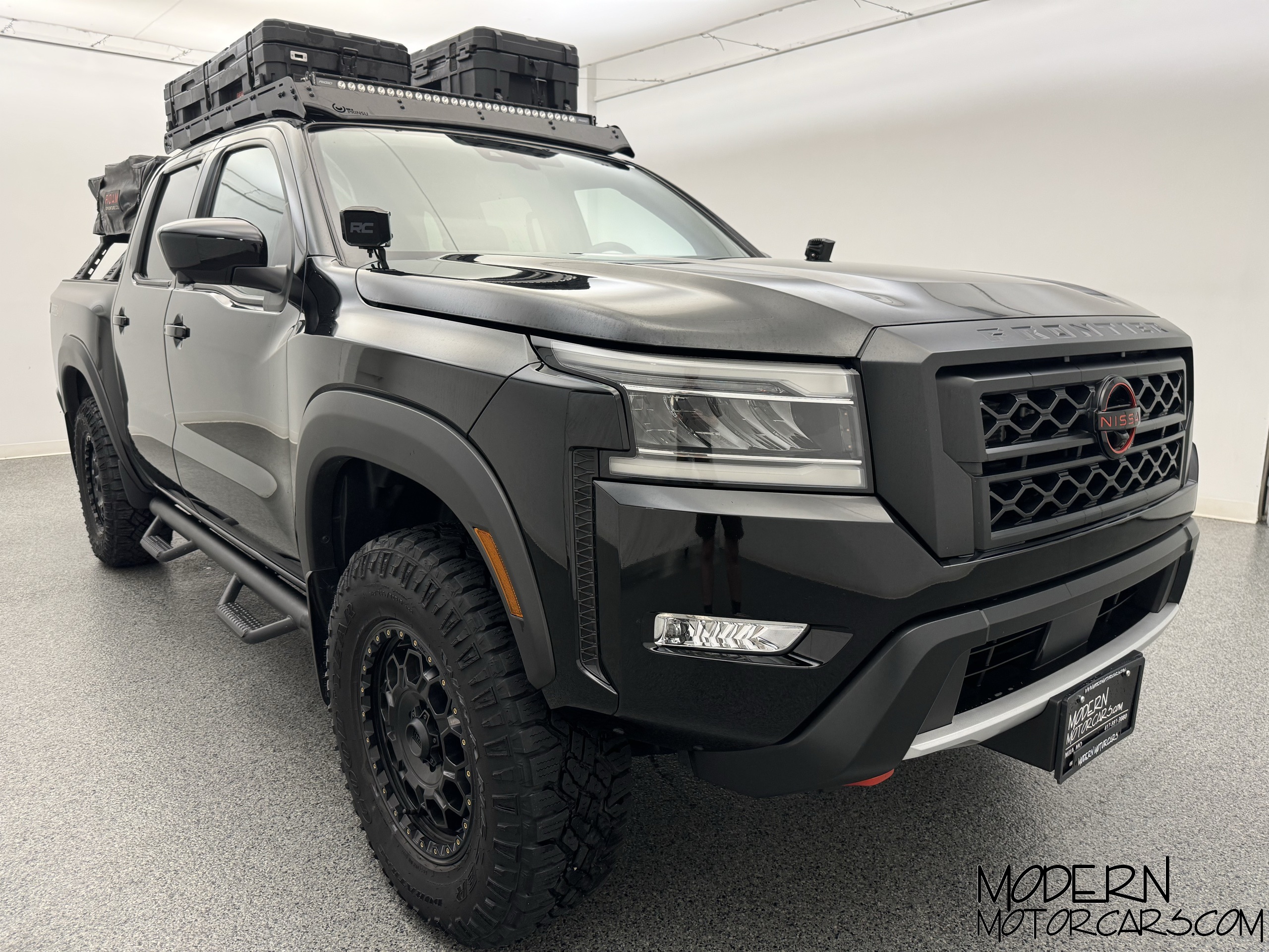 2023 Nissan Frontier PRO-4X 7