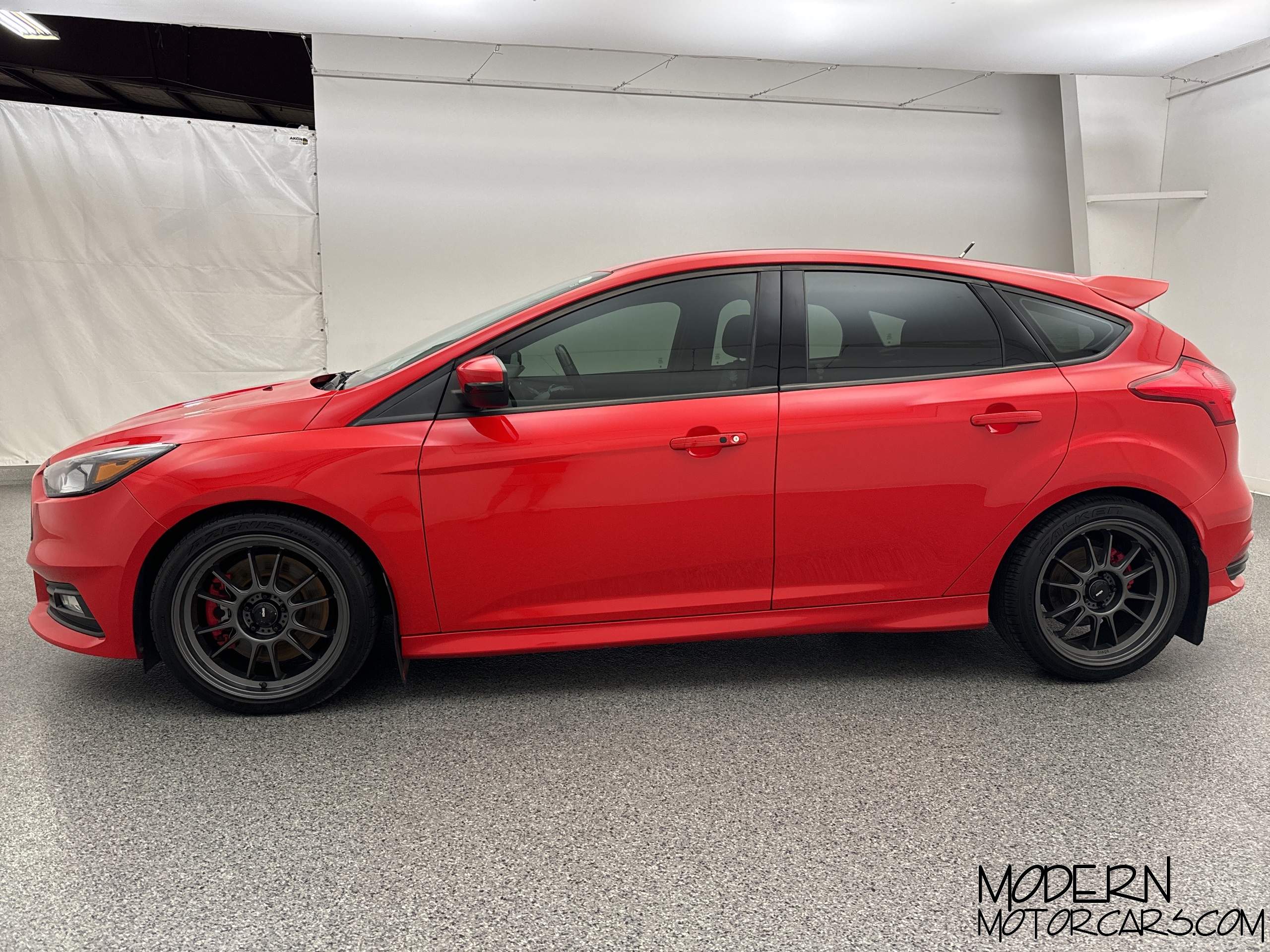 2017 Ford Focus ST 2