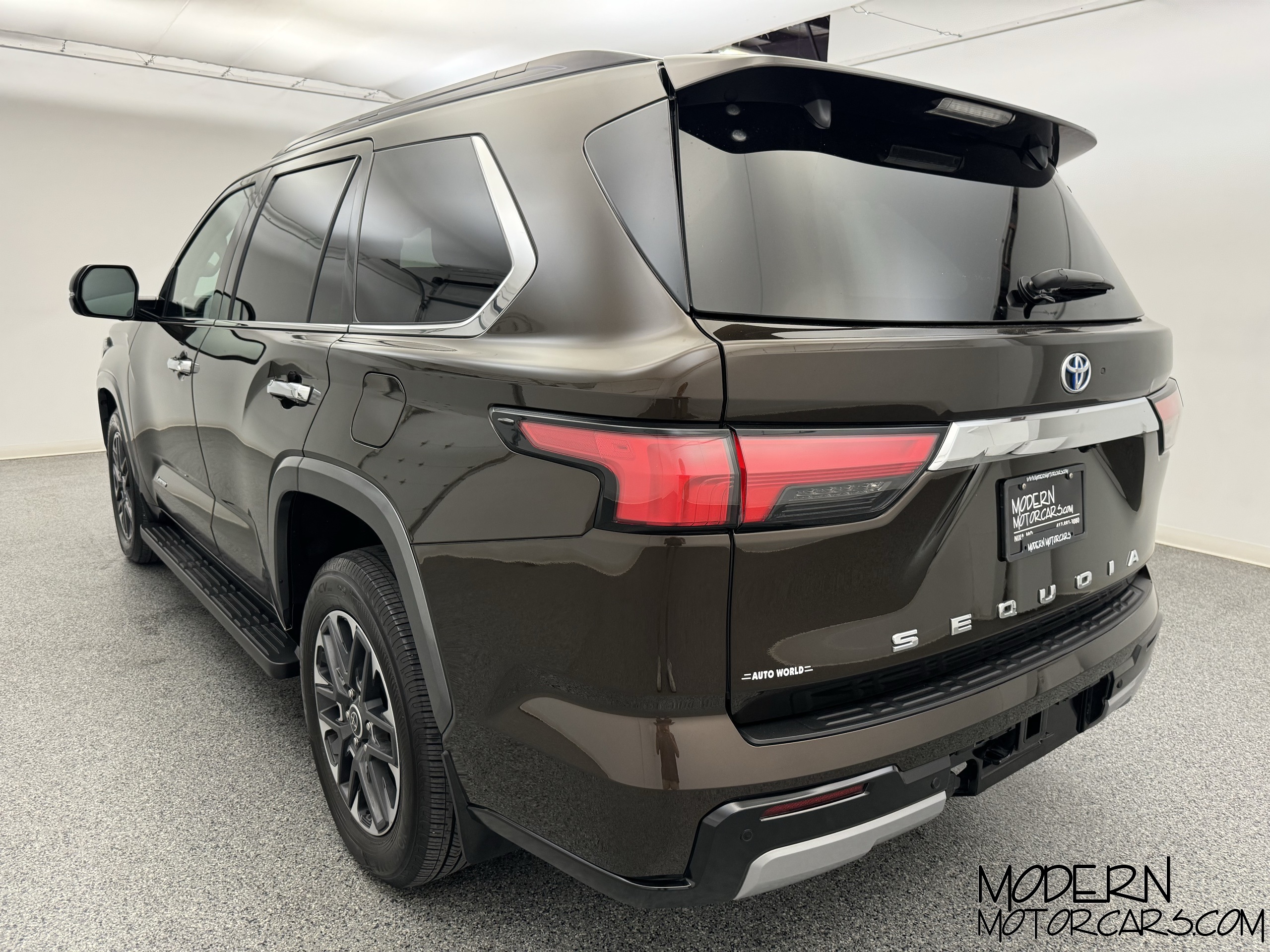 2023 Toyota Sequoia Limited 3