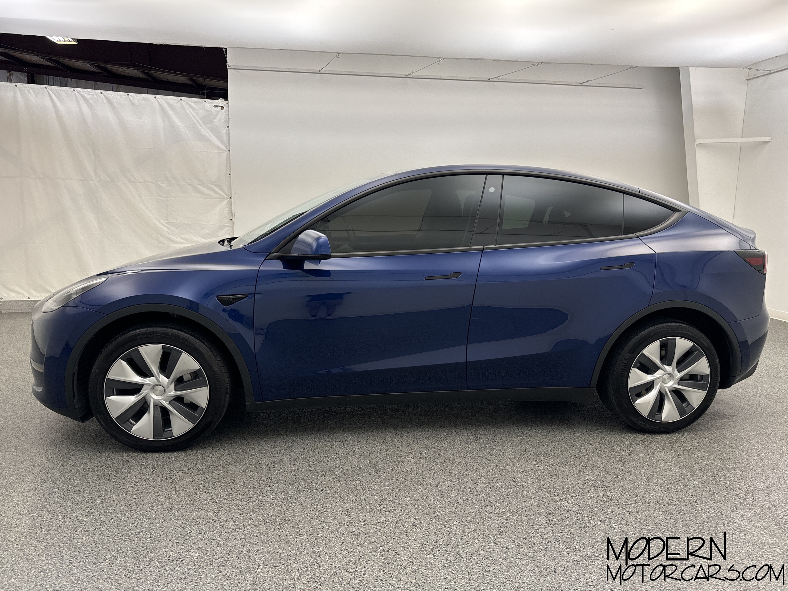 2023 Tesla Model Y Long Range 2