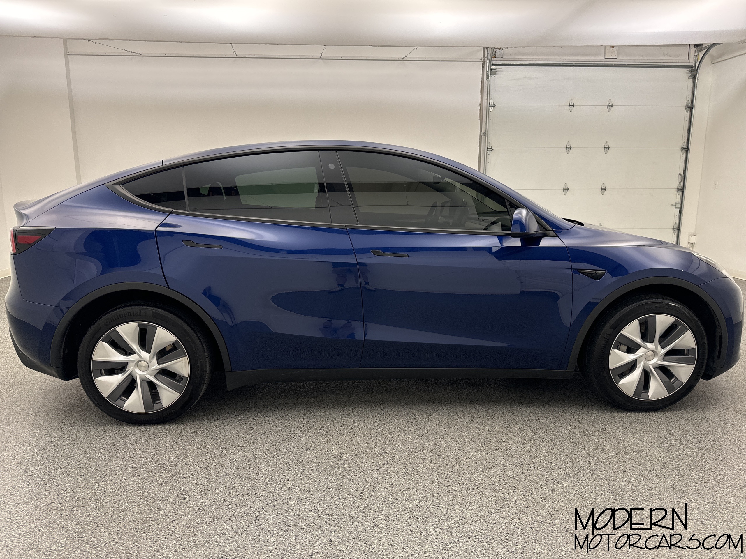 2023 Tesla Model Y Long Range 6