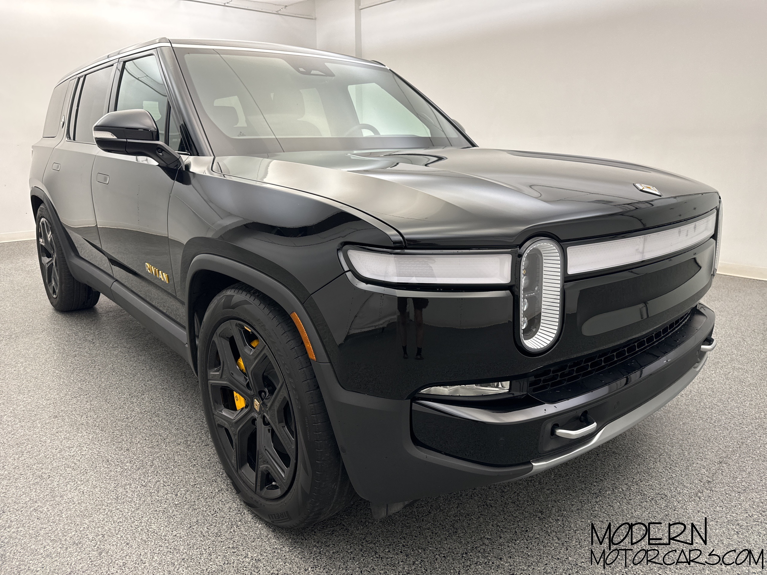 2023 Rivian R1S Launch Edition 7