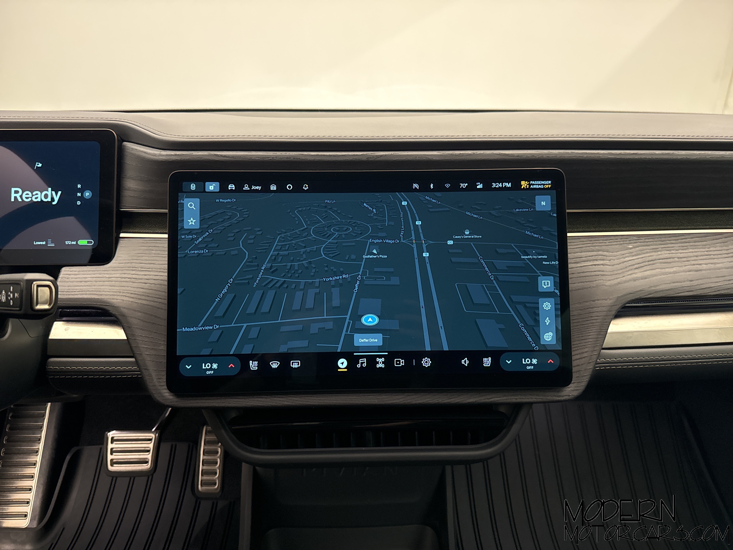 2023 Rivian R1S Launch Edition 20