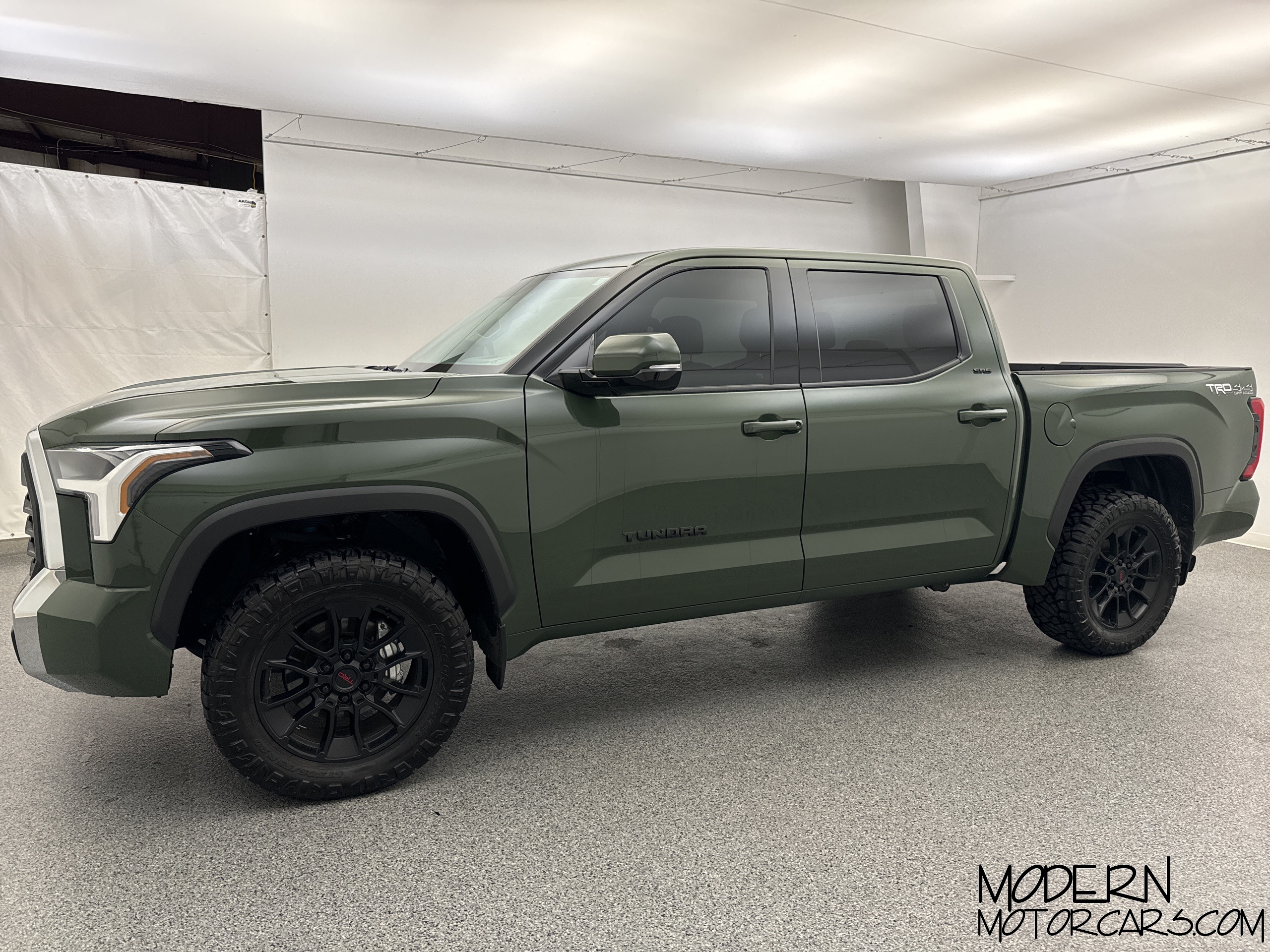 2023 Toyota Tundra SR5 2