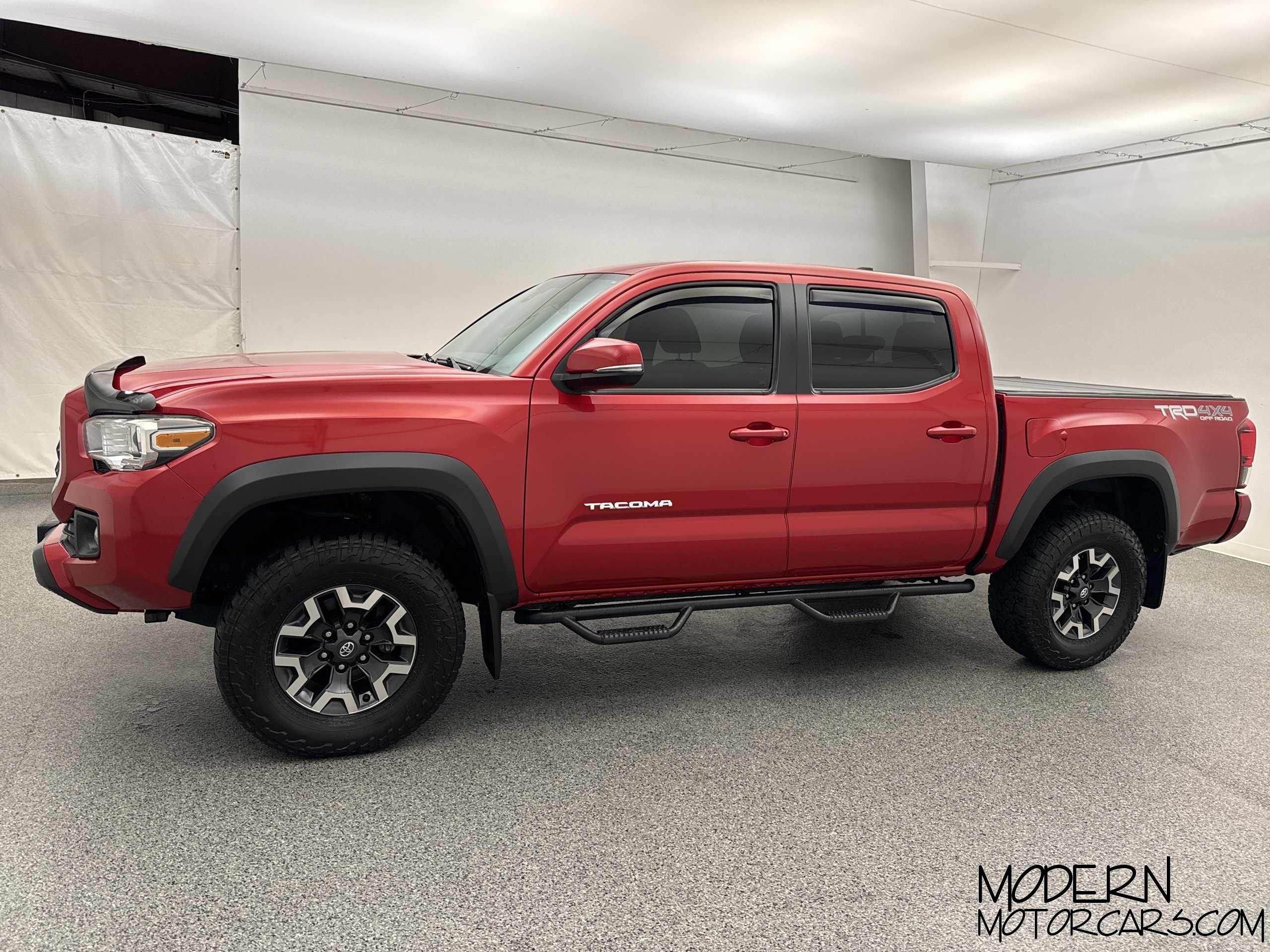 2018 Toyota Tacoma TRD Sport 2