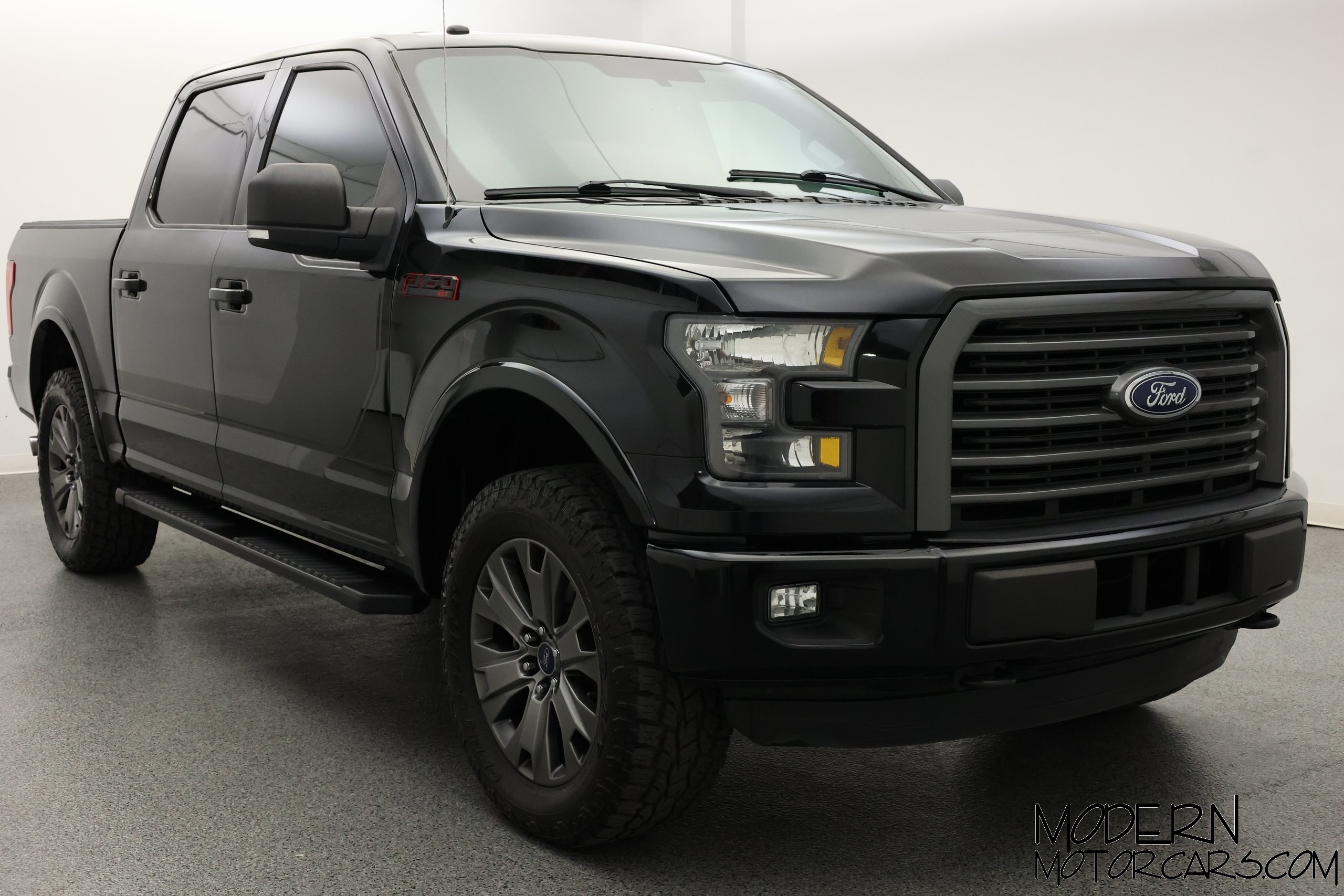 2016 Ford F-150 XLT 10