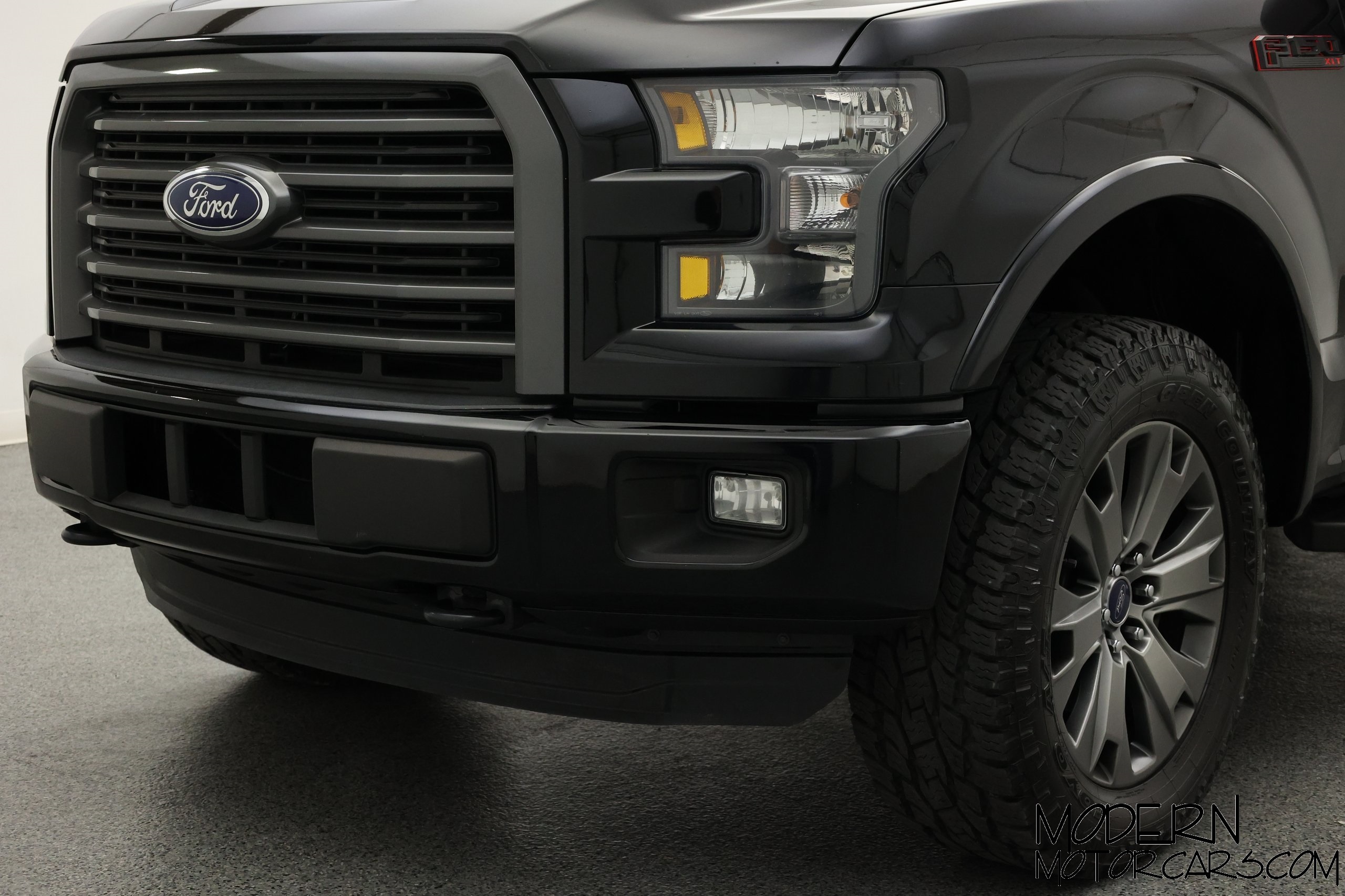 2016 Ford F-150 XLT 13