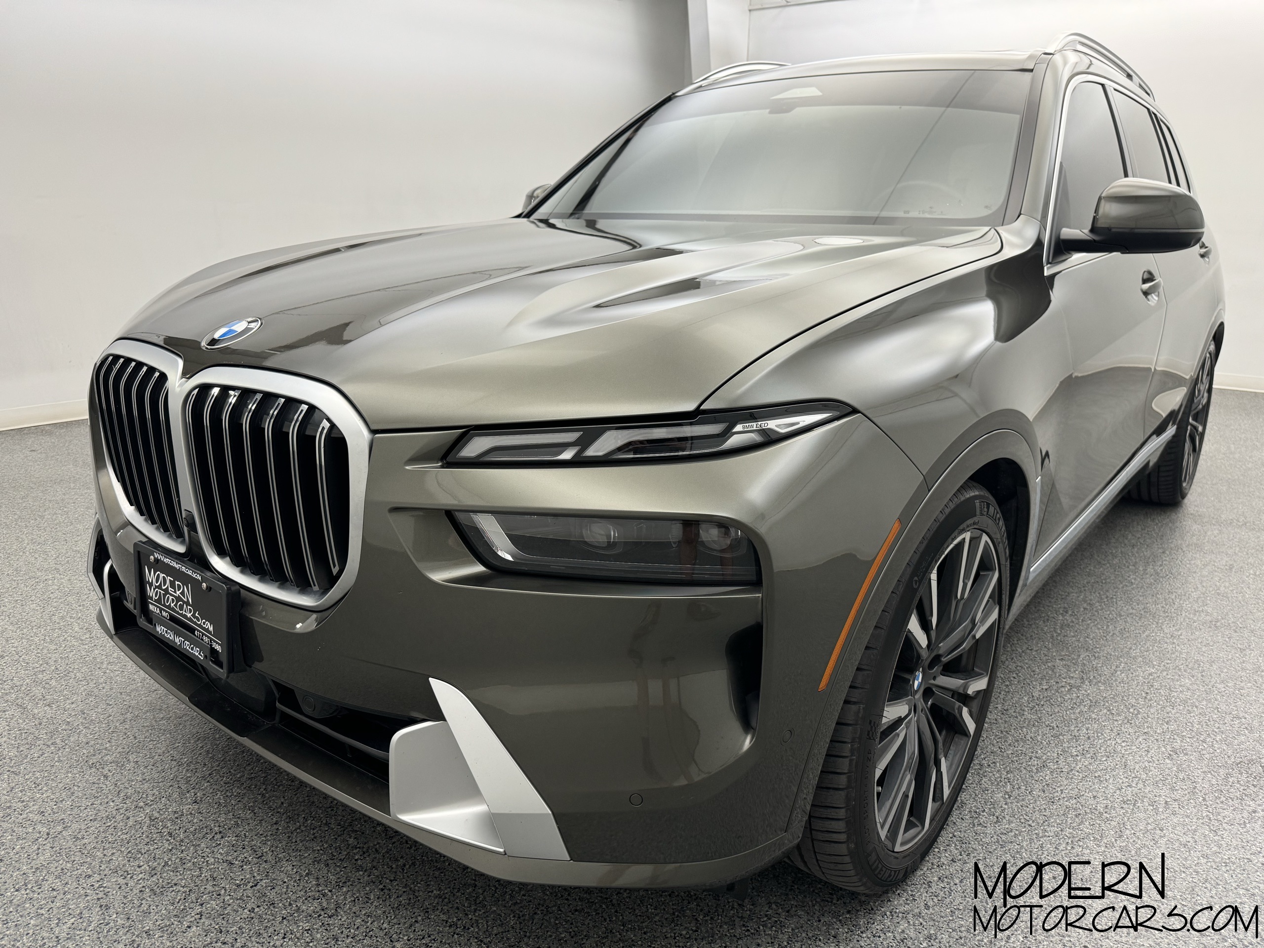 2023 BMW X7 xDrive40i 1