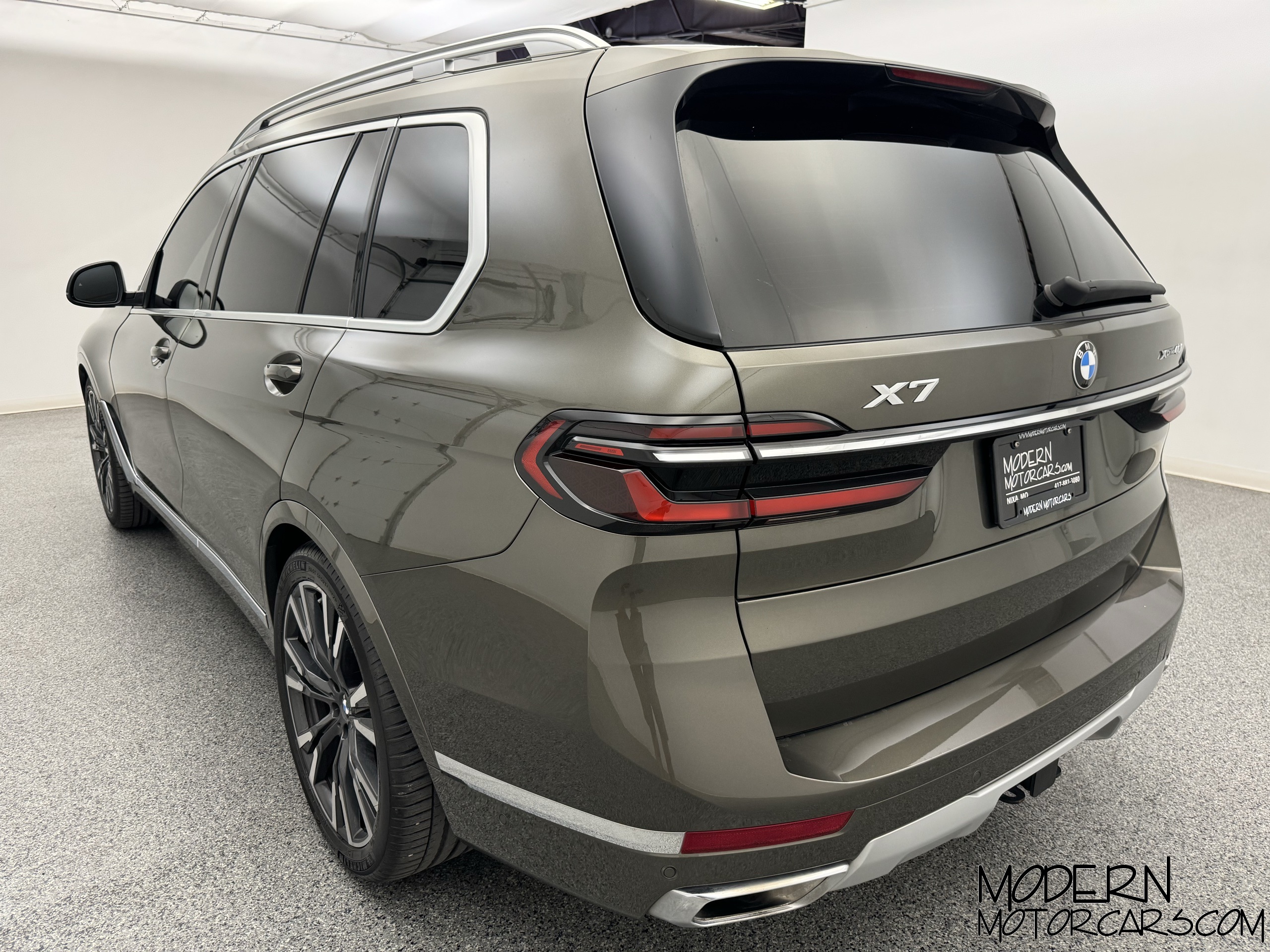 2023 BMW X7 xDrive40i 3