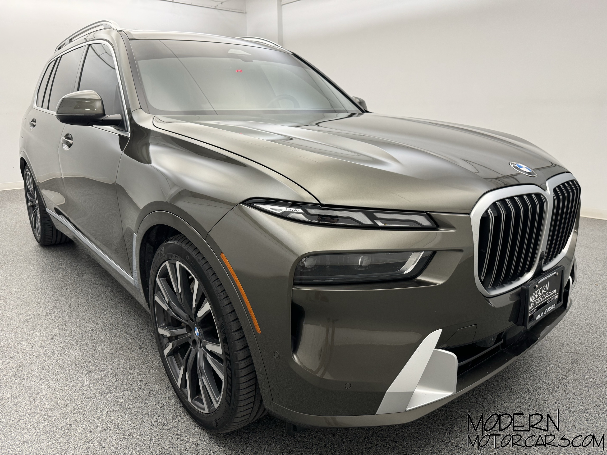 2023 BMW X7 xDrive40i 7