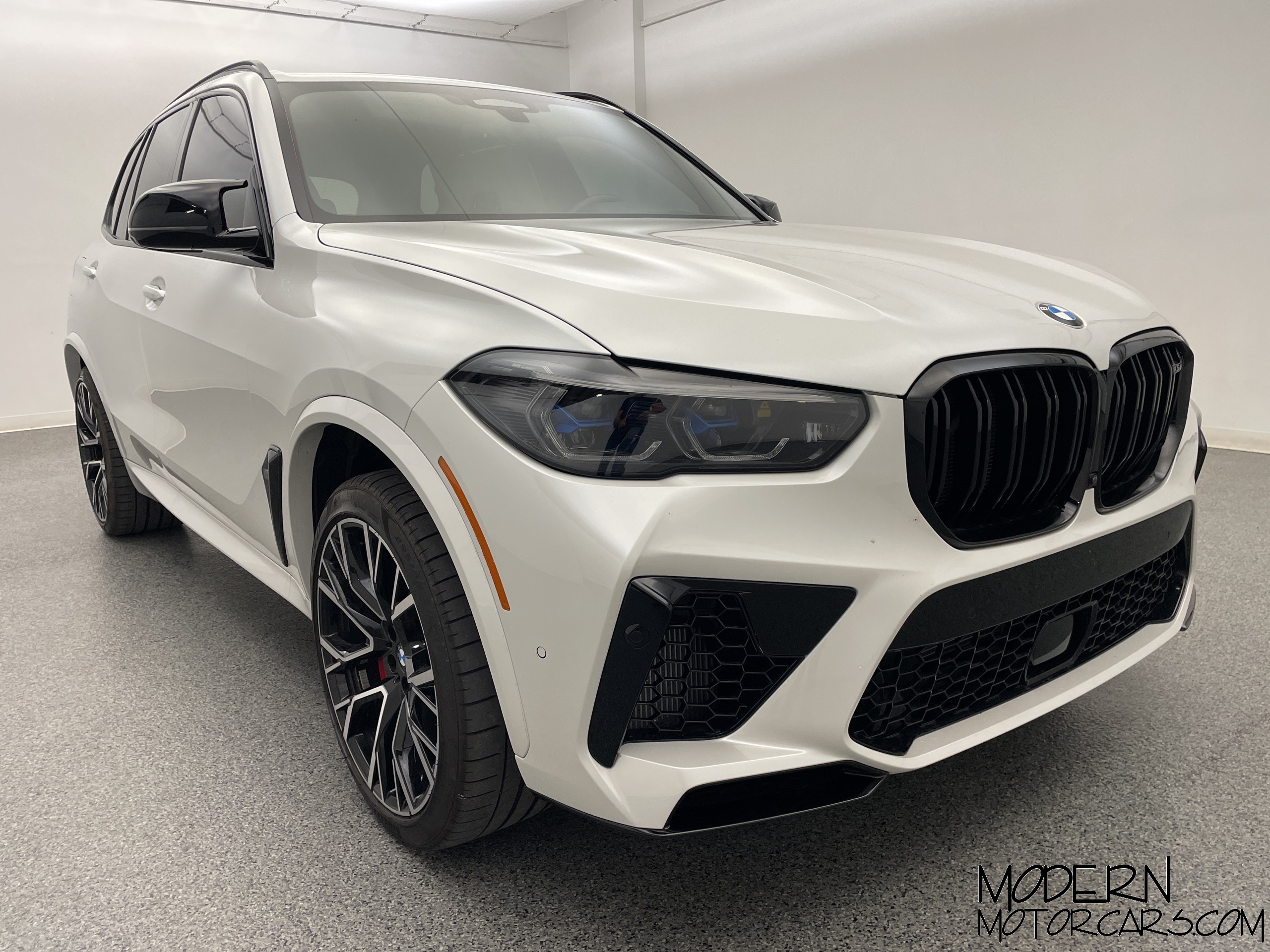 2023 BMW X5 M Competition 7