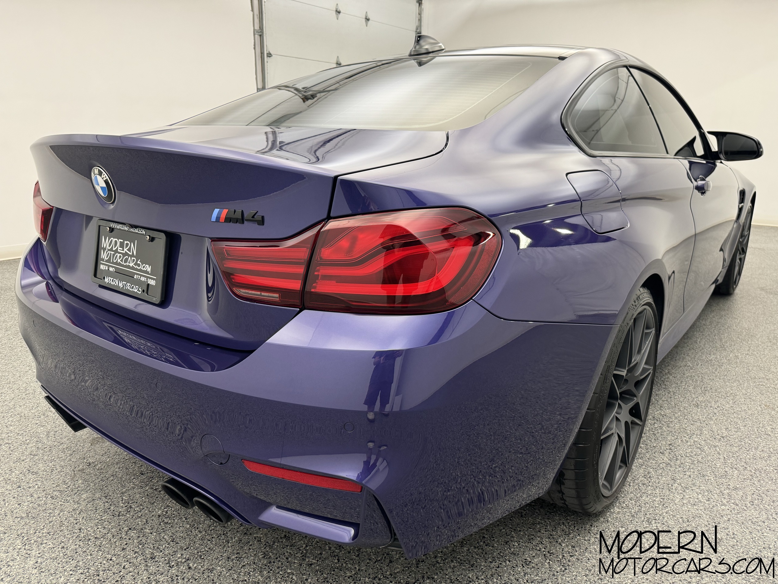 2020 BMW M4 Base 5