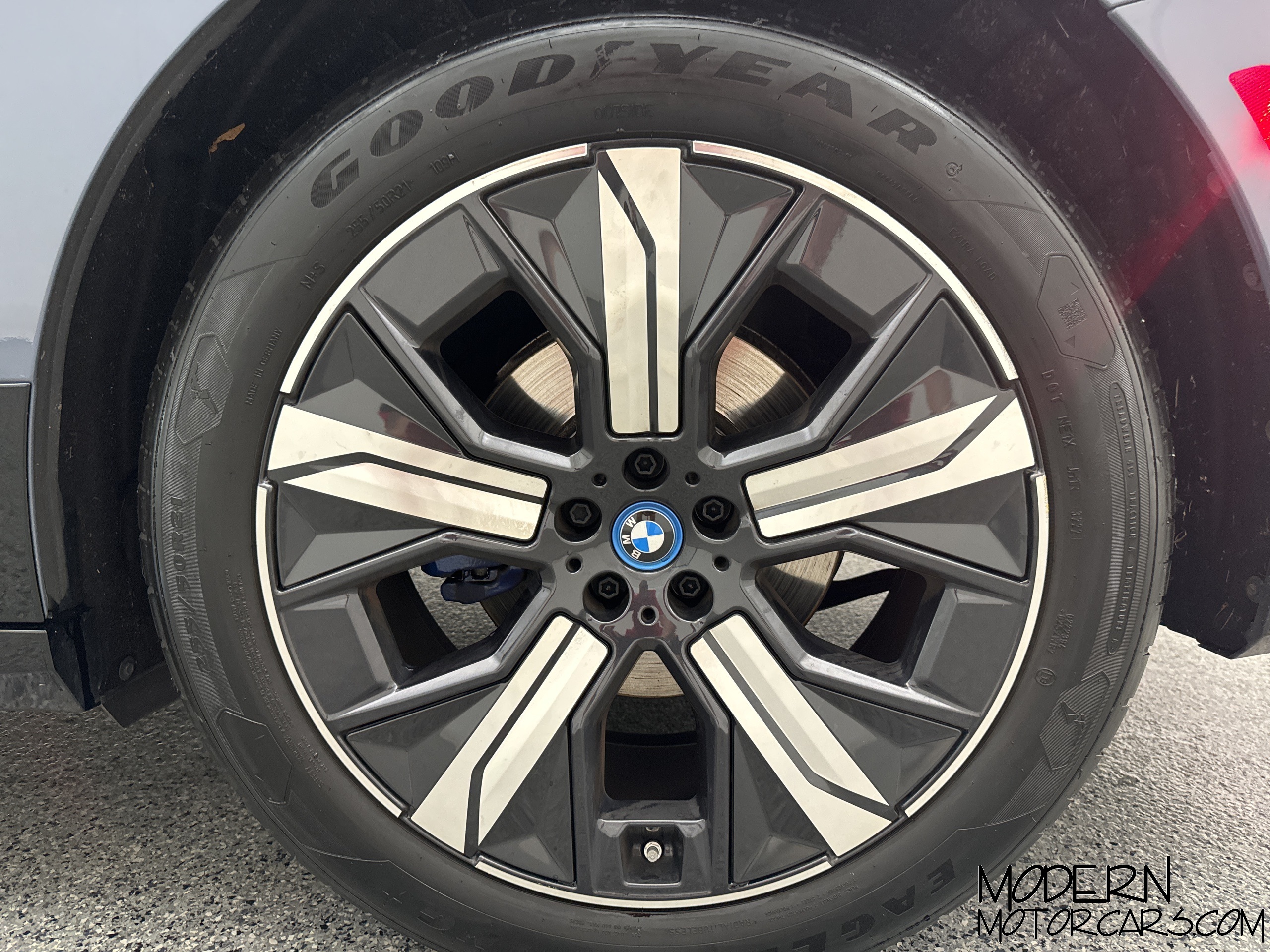 2023 BMW iX xDrive50 24