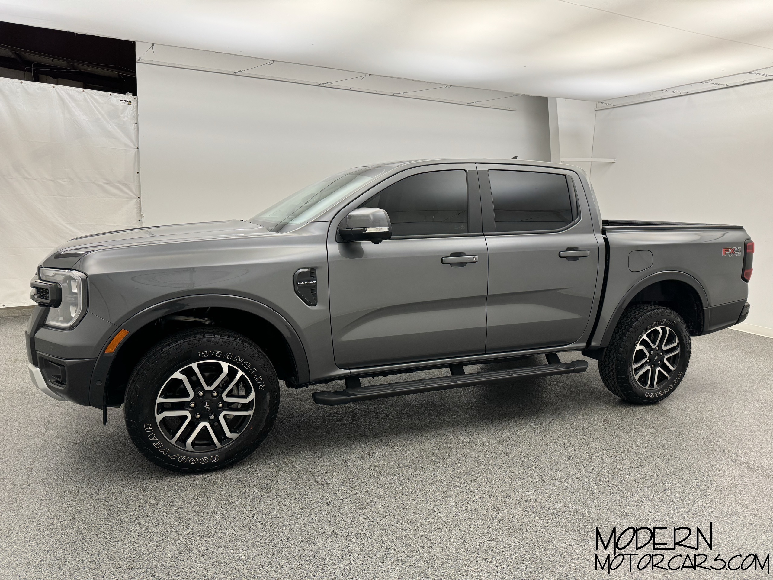 2024 Ford Ranger Lariat 2