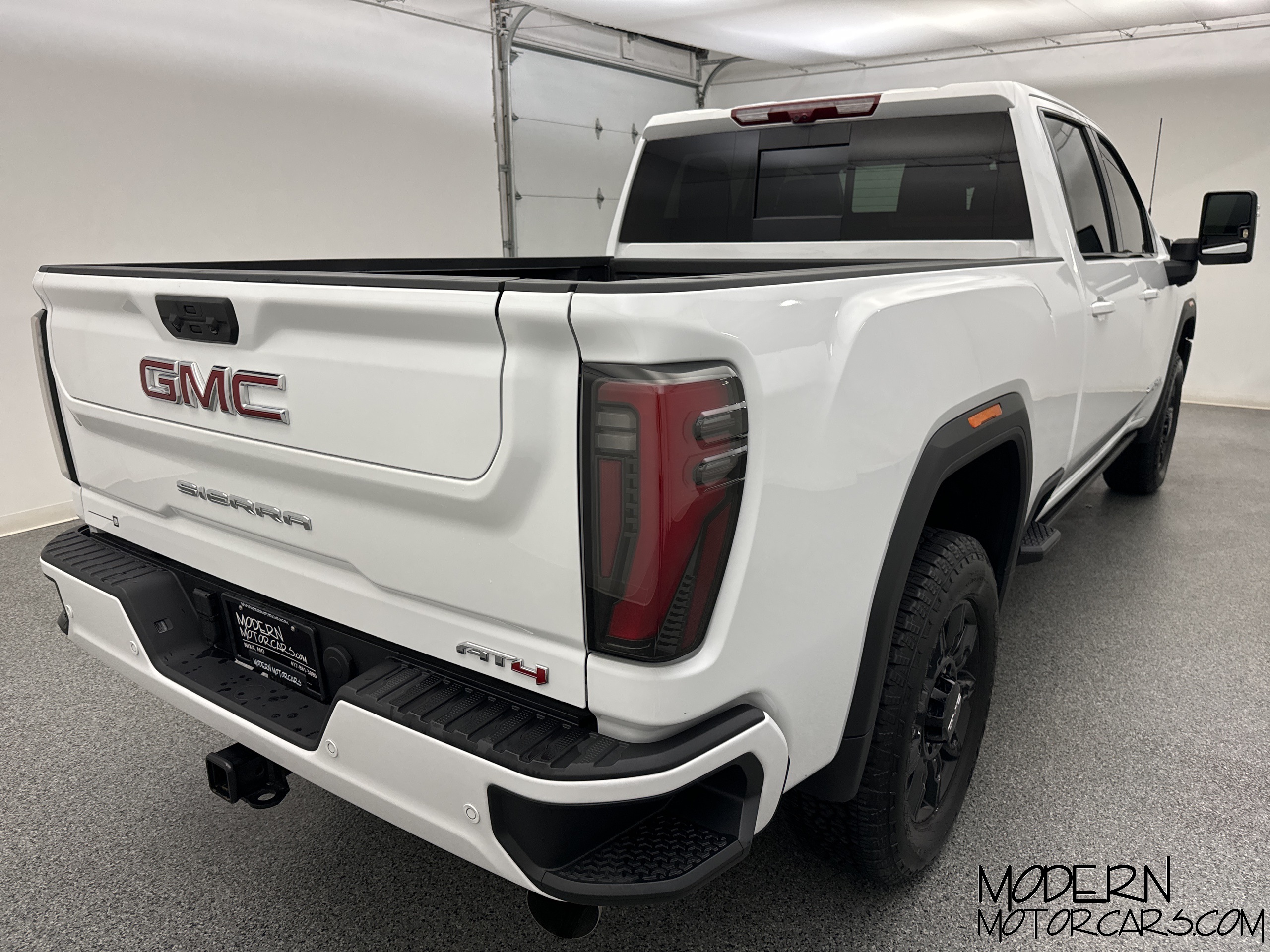 2024 GMC Sierra 2500HD AT4 5