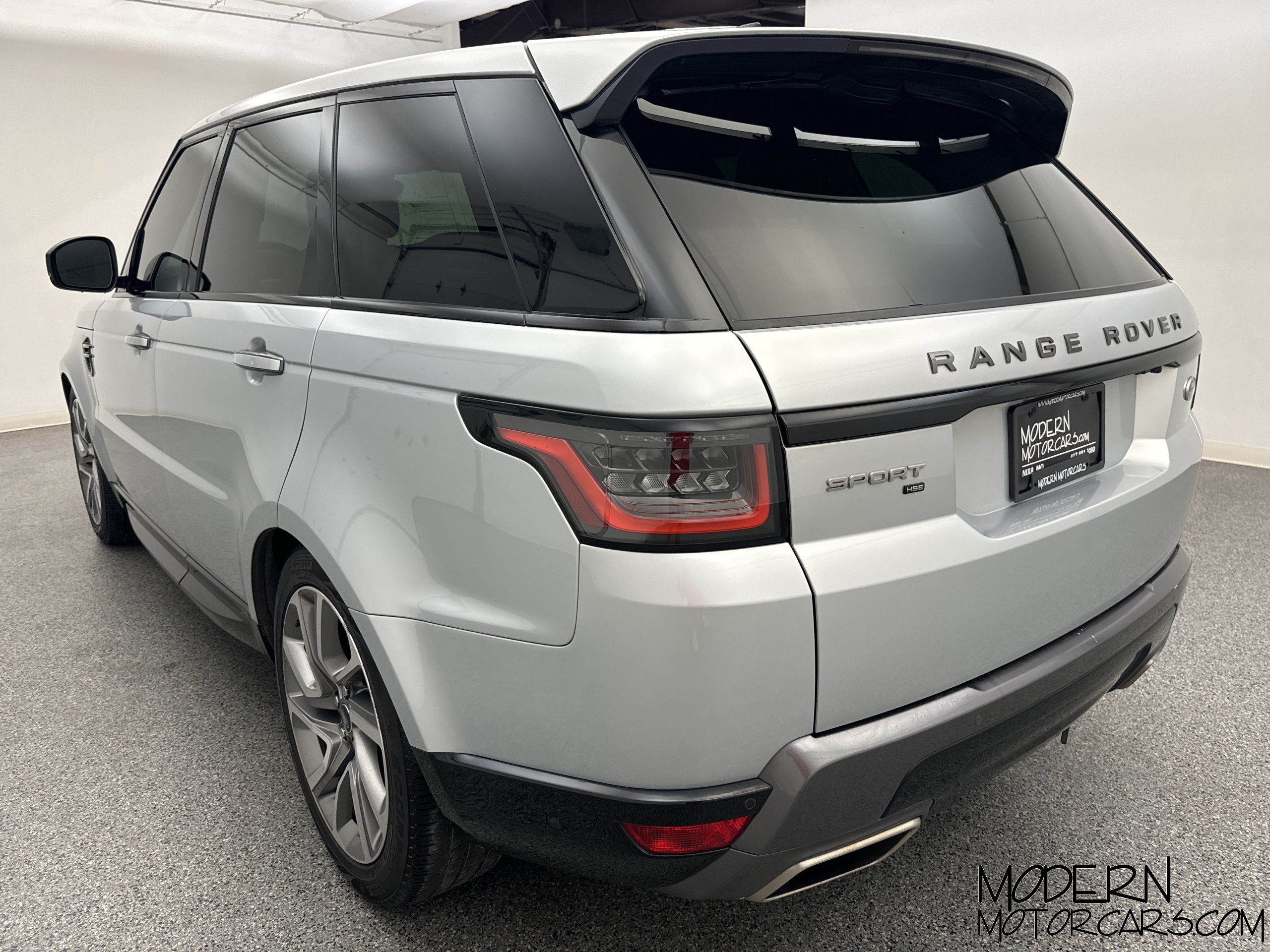 2021 Land Rover Range Rover Sport HSE Silver Edition 3