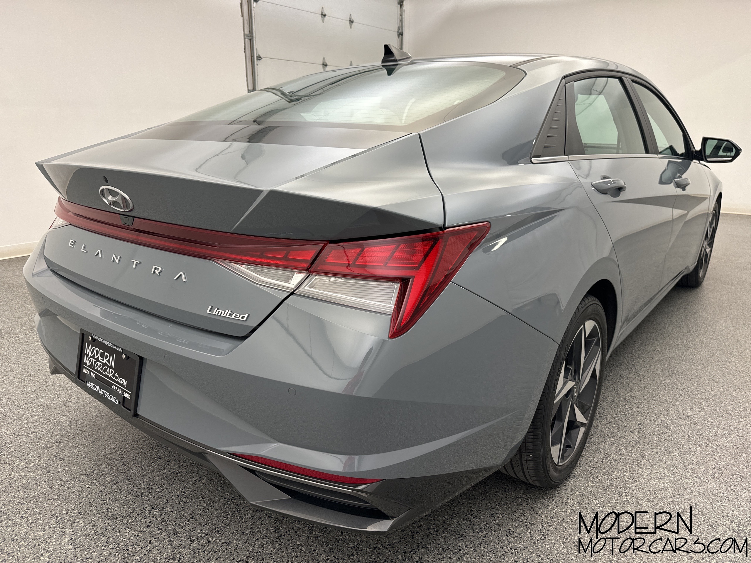 2023 Hyundai Elantra Limited 5