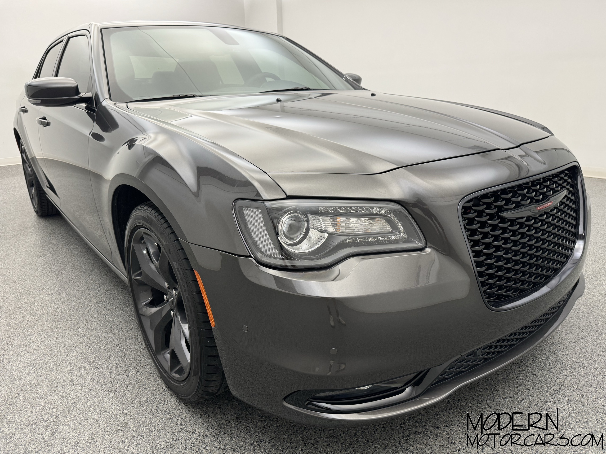 2023 Chrysler 300 S 7