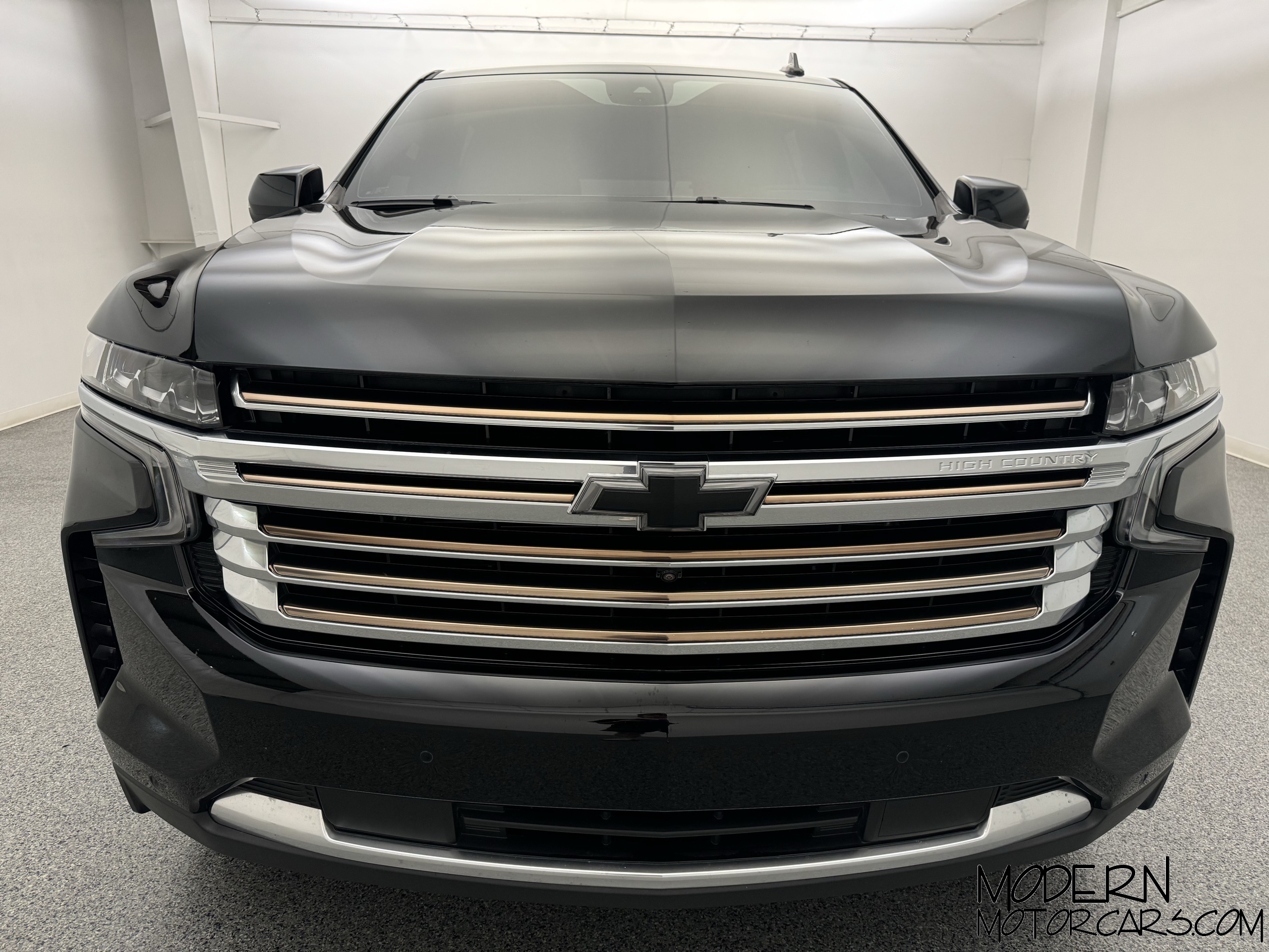 2024 Chevrolet Suburban High Country 8