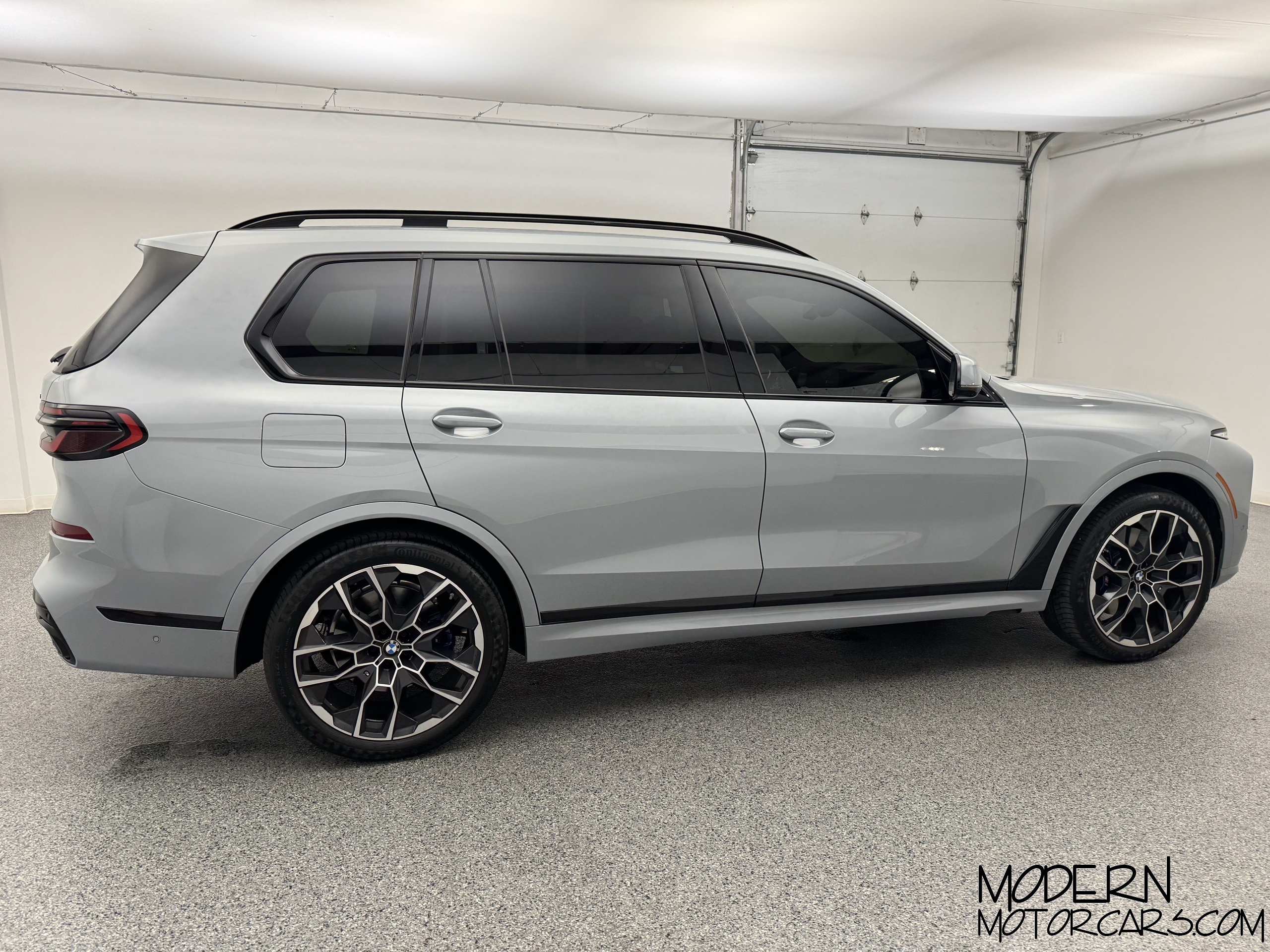 2024 BMW X7 xDrive40i 6