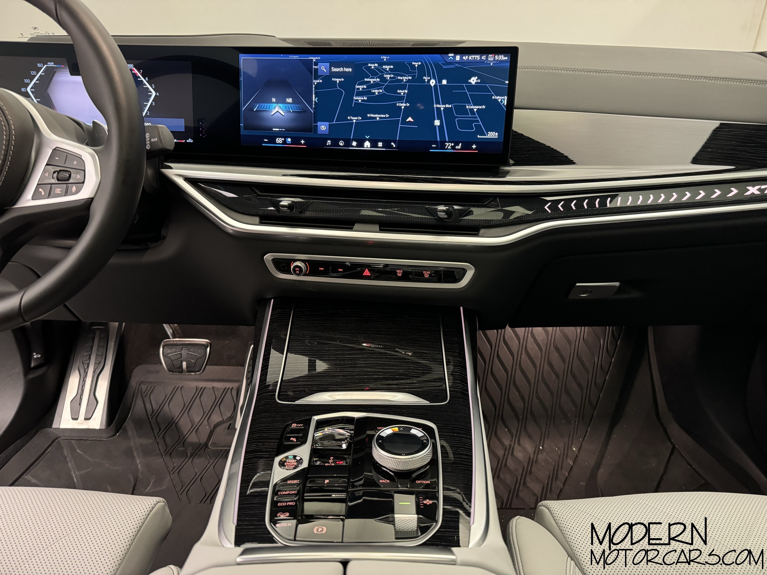 2024 BMW X7 xDrive40i 17