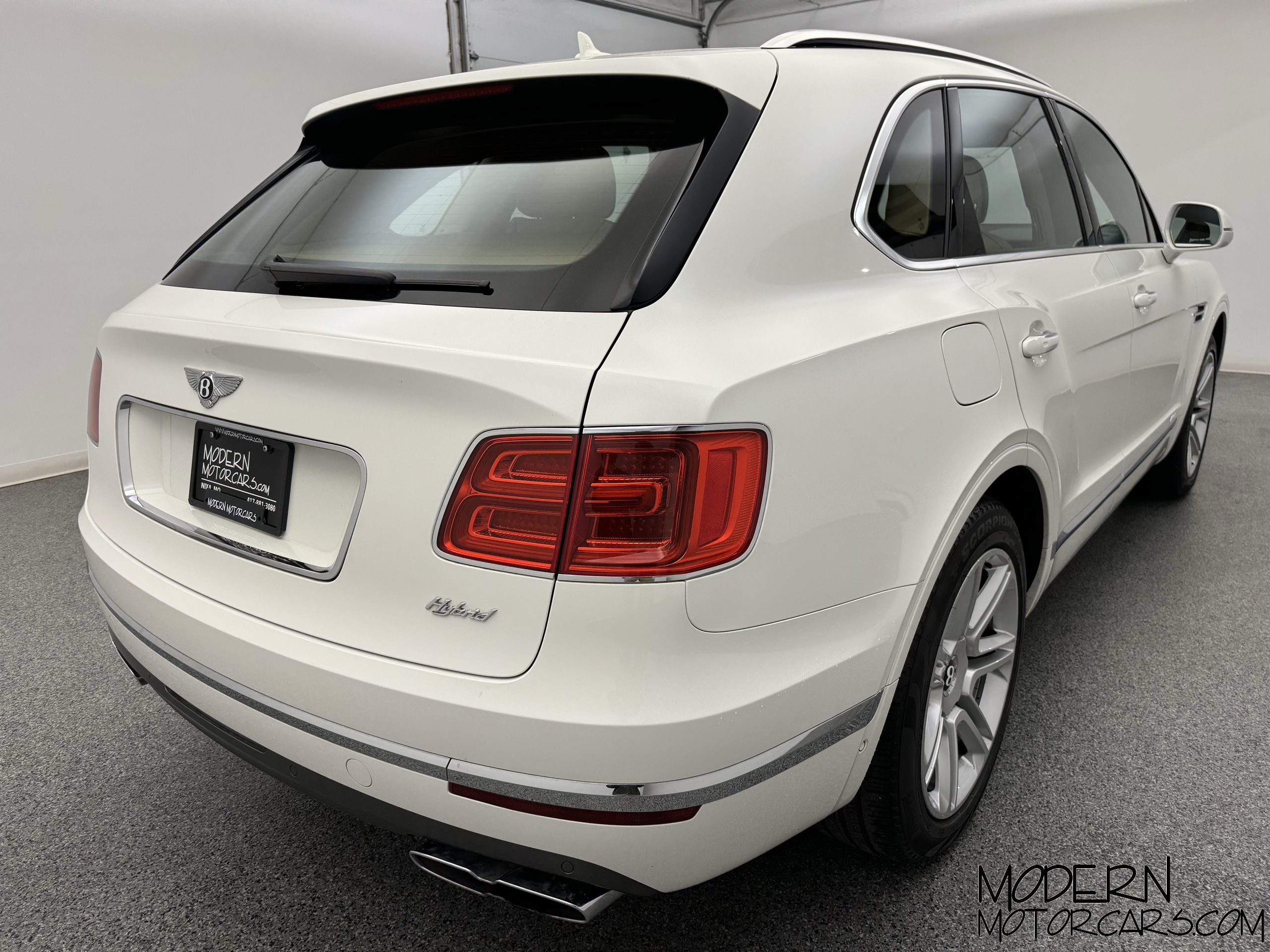 2020 Bentley Bentayga Hybrid Base 5