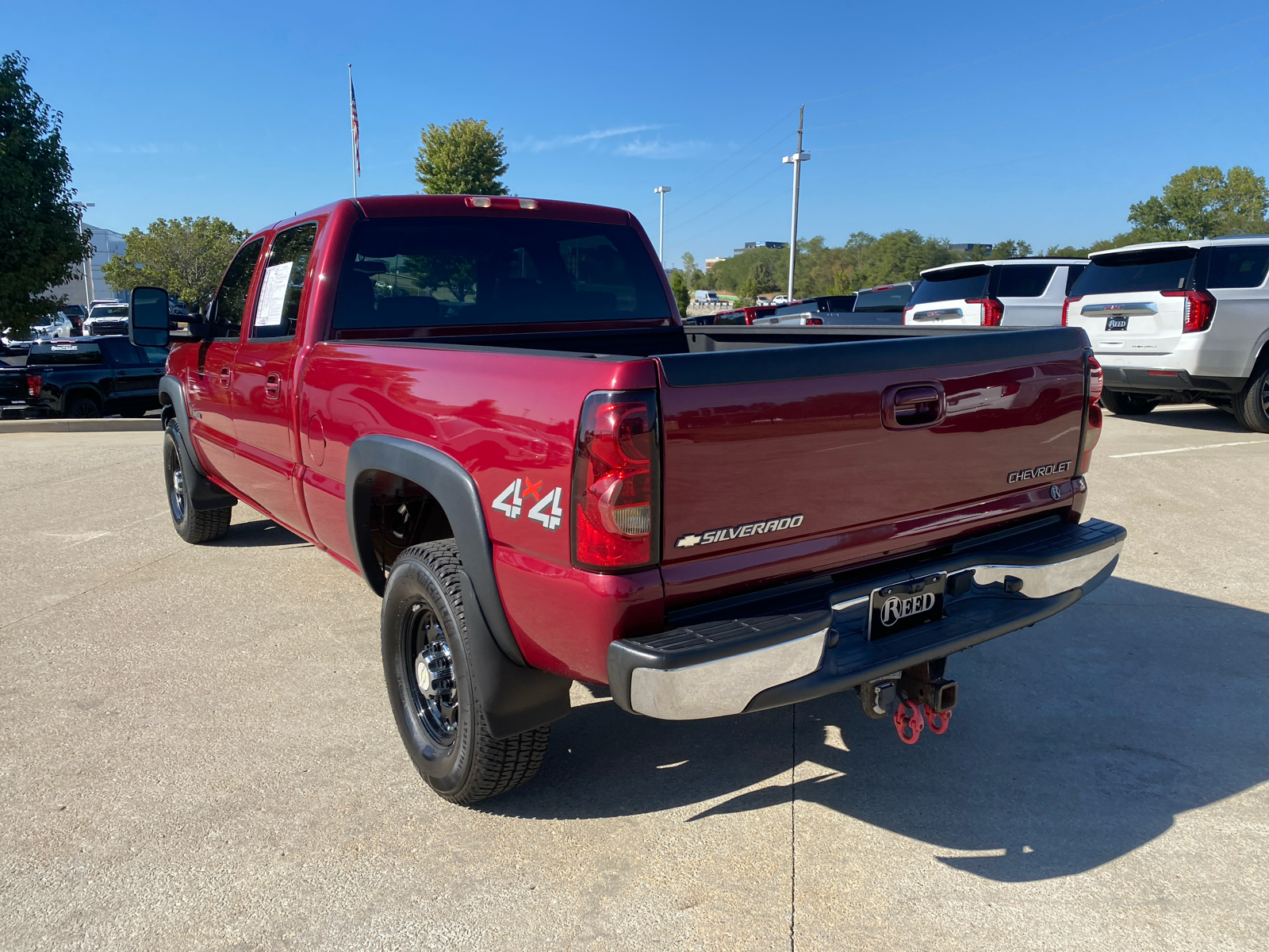 2005 Chevrolet Silverado 2500HD LT Crew Cab 153 WB 4WD 8