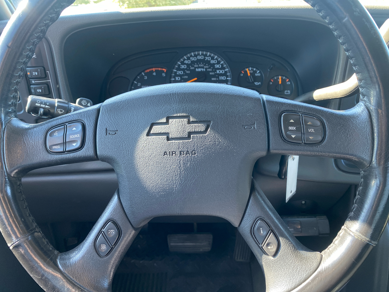 2005 Chevrolet Silverado 2500HD LT Crew Cab 153 WB 4WD 17