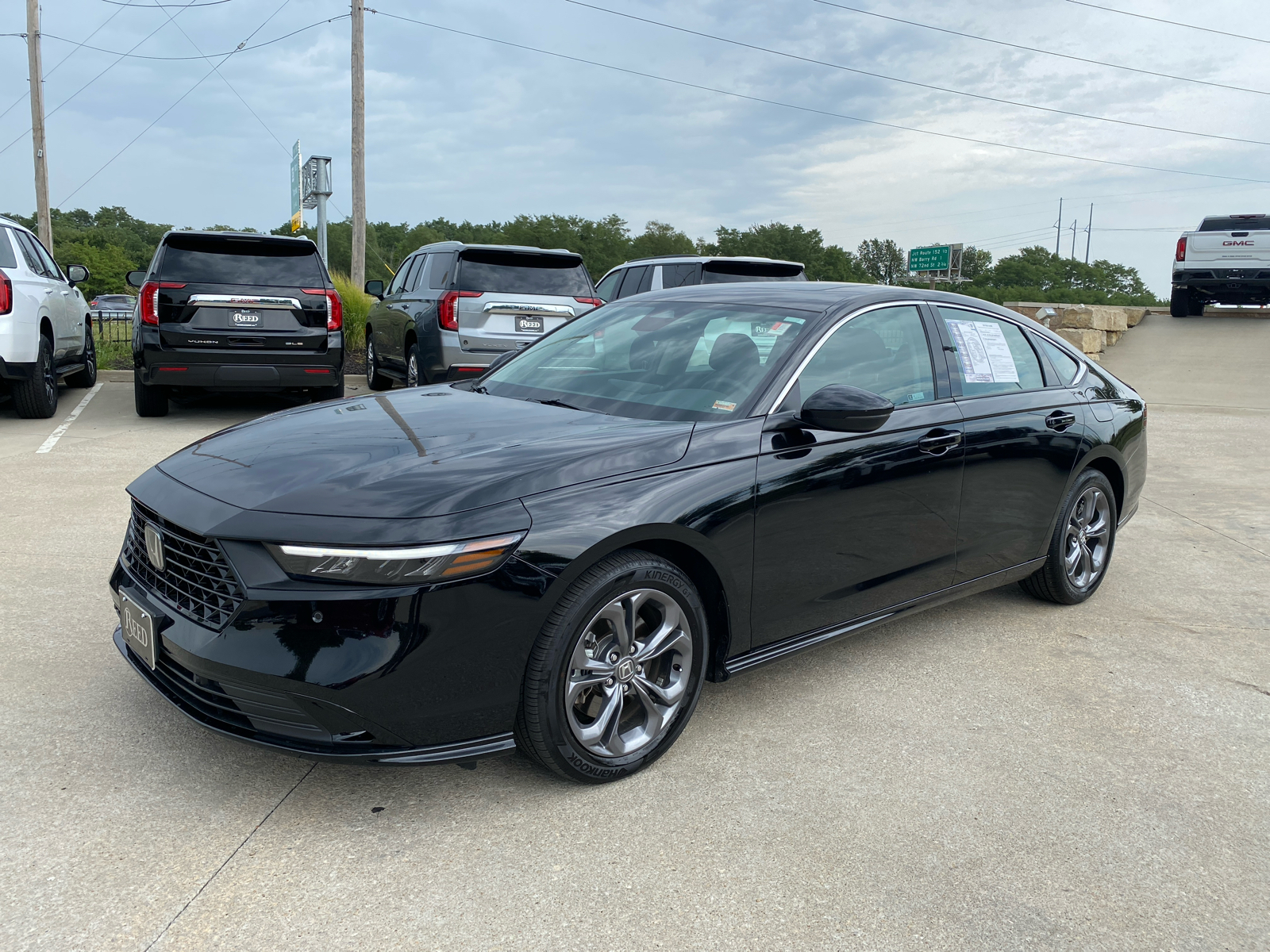 2023 Honda Accord Hybrid EX-L 1