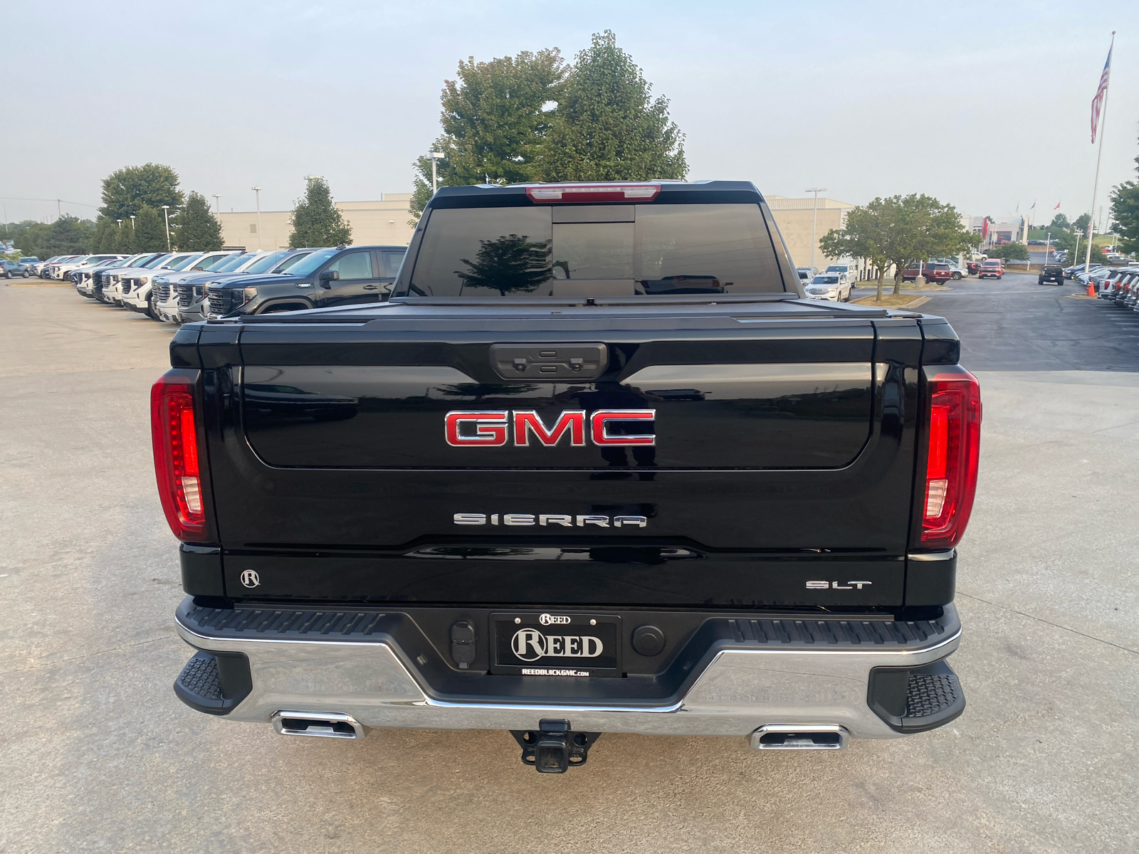 2022 GMC Sierra 1500 SLT 4WD Crew Cab 147 7