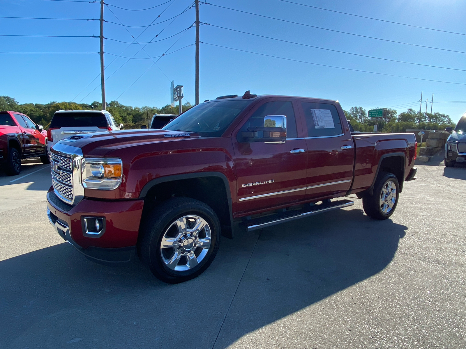 2018 GMC Sierra 2500HD Denali 4WD Crew Cab 153.7 1