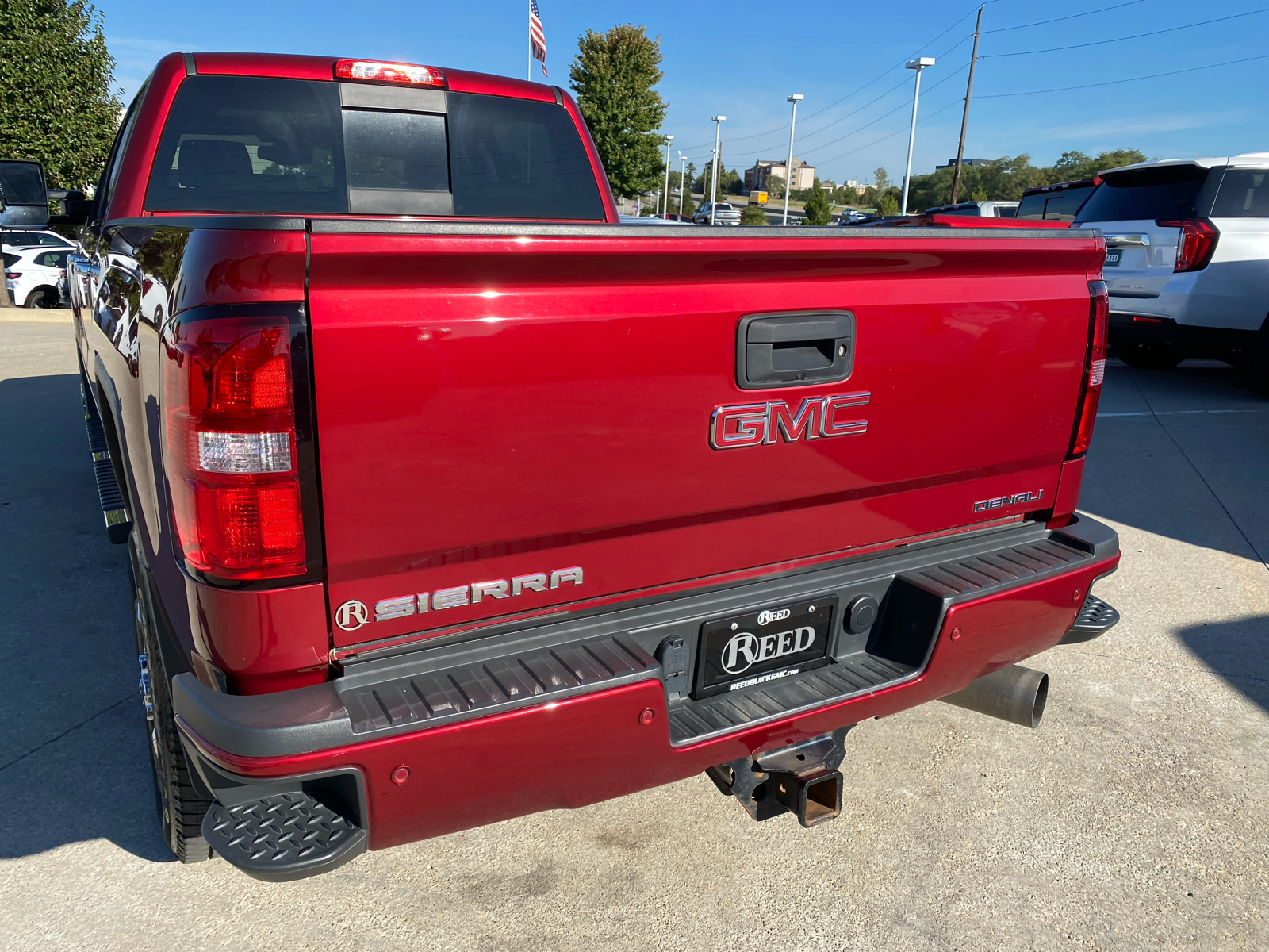 2018 GMC Sierra 2500HD Denali 4WD Crew Cab 153.7 36