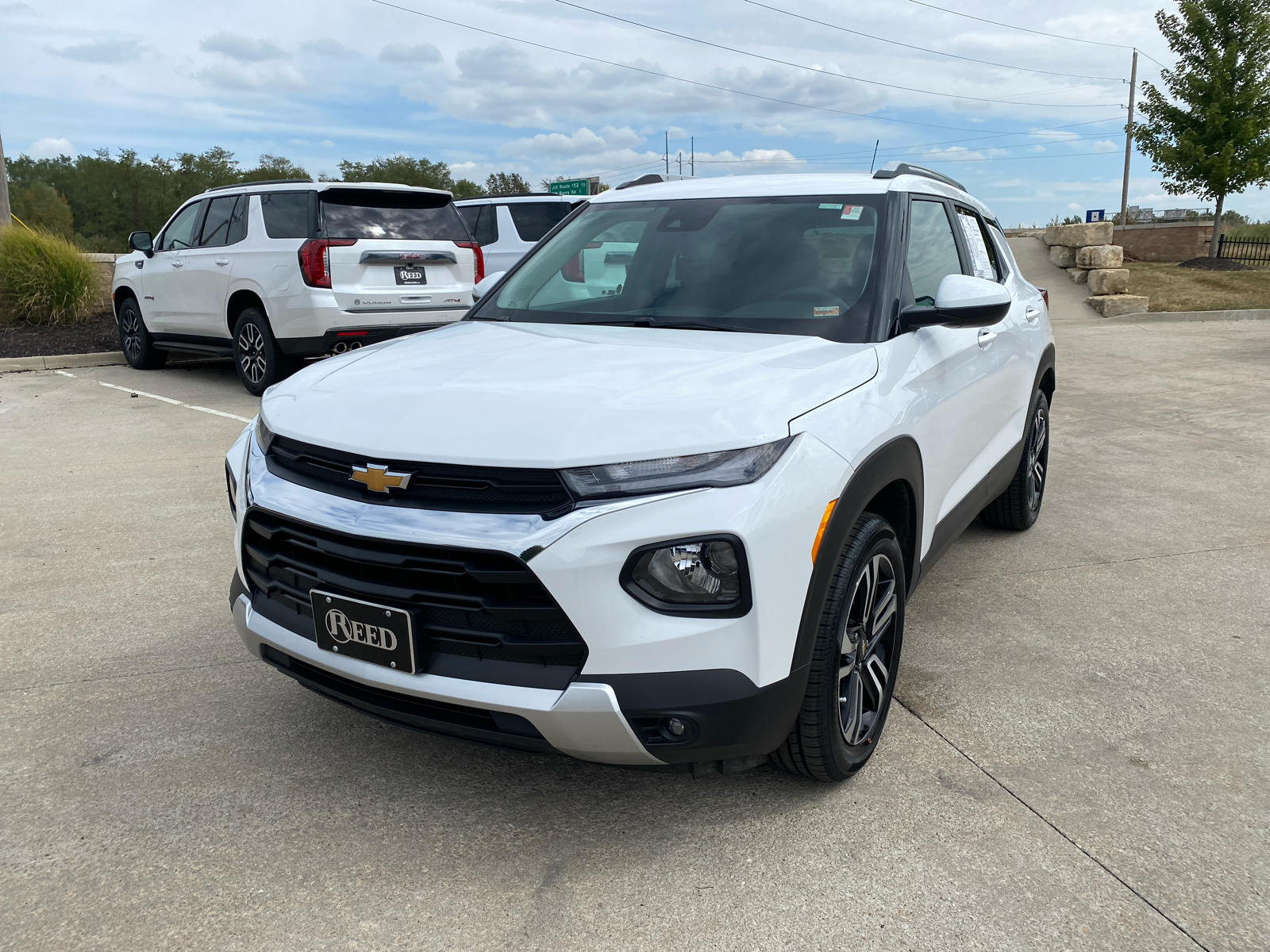 2023 Chevrolet TrailBlazer LT 2