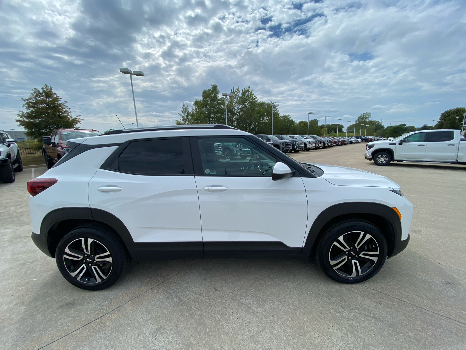 2023 Chevrolet TrailBlazer LT 5