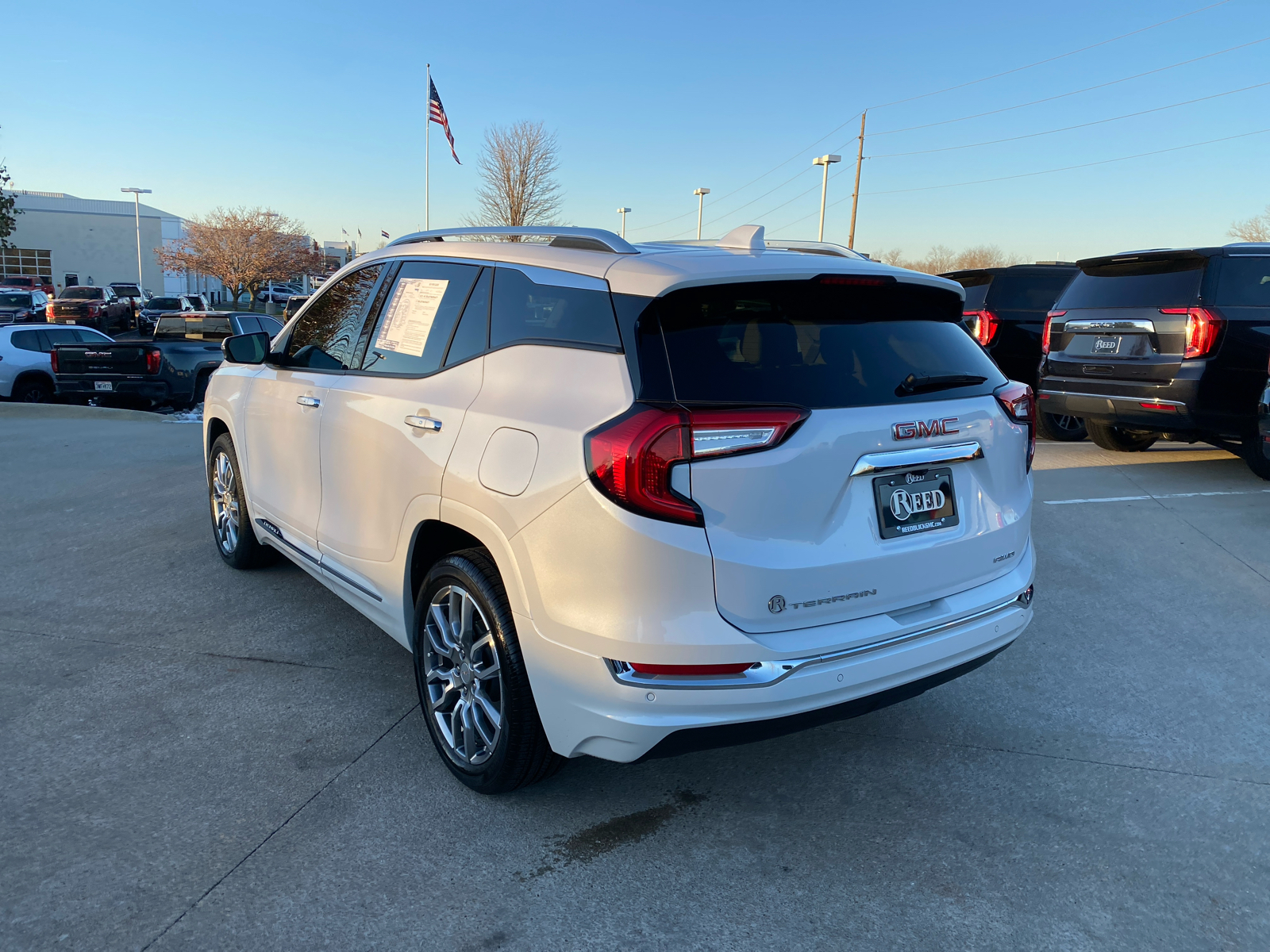 2023 GMC Terrain Denali 8