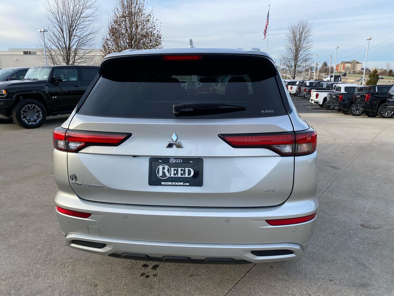 2022 Mitsubishi Outlander SEL 7