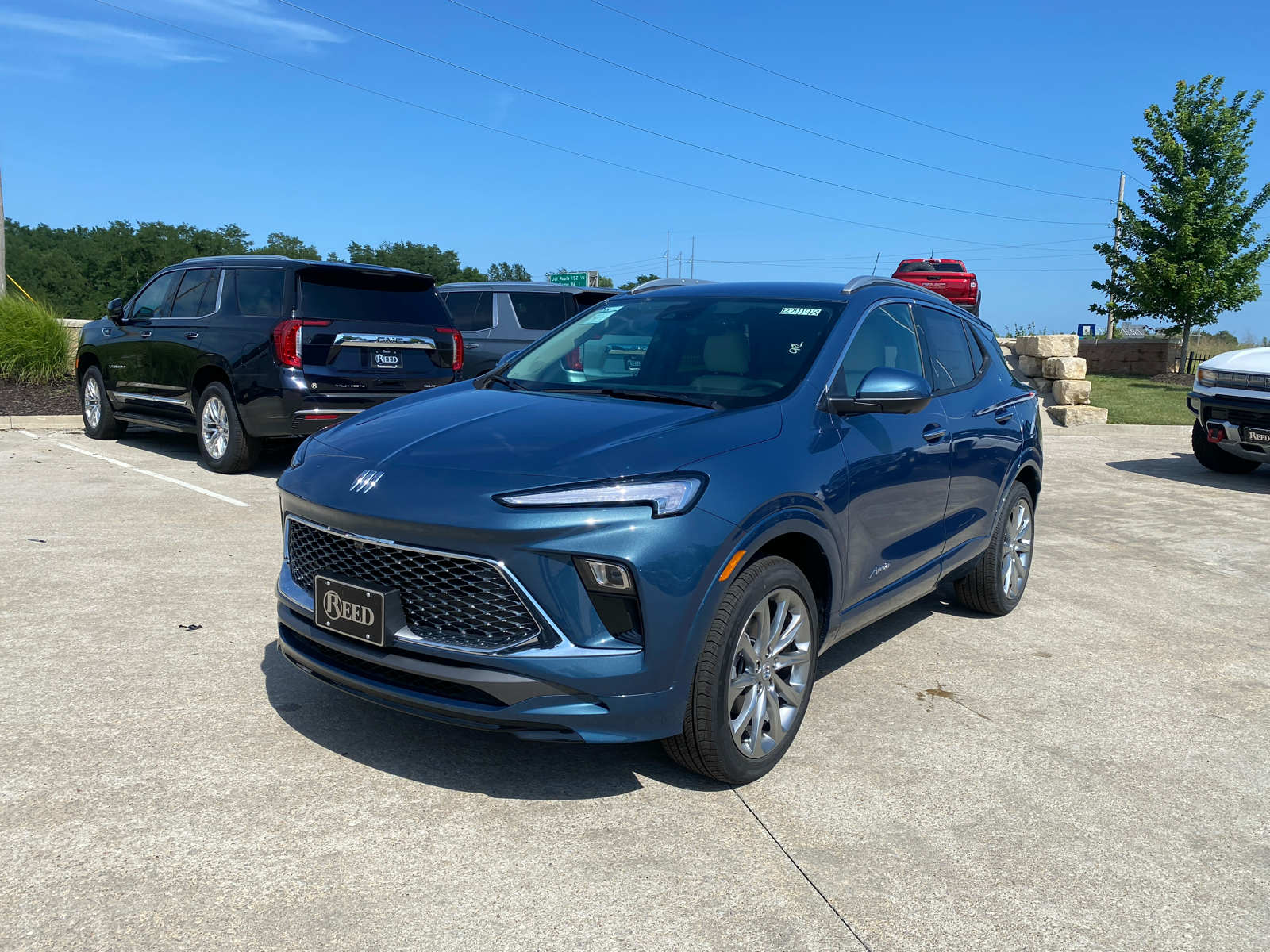 2024 Buick Encore GX Avenir 2