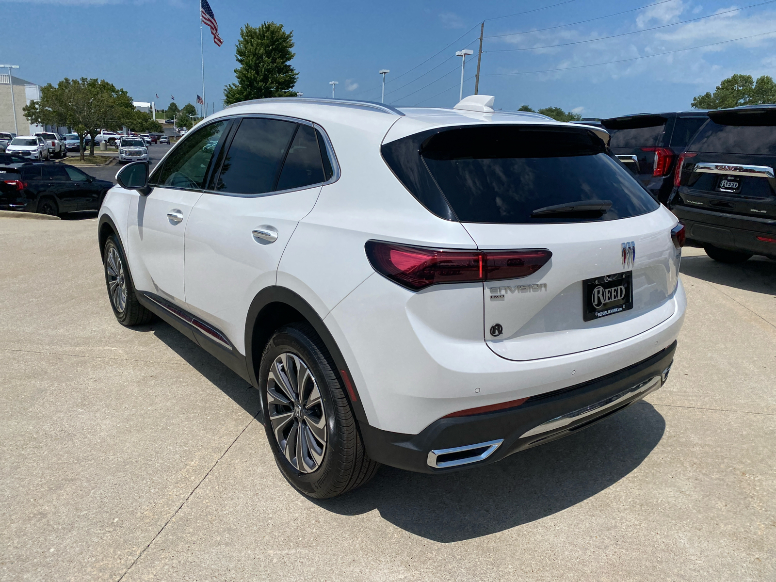 2024 Buick Envision Preferred 8