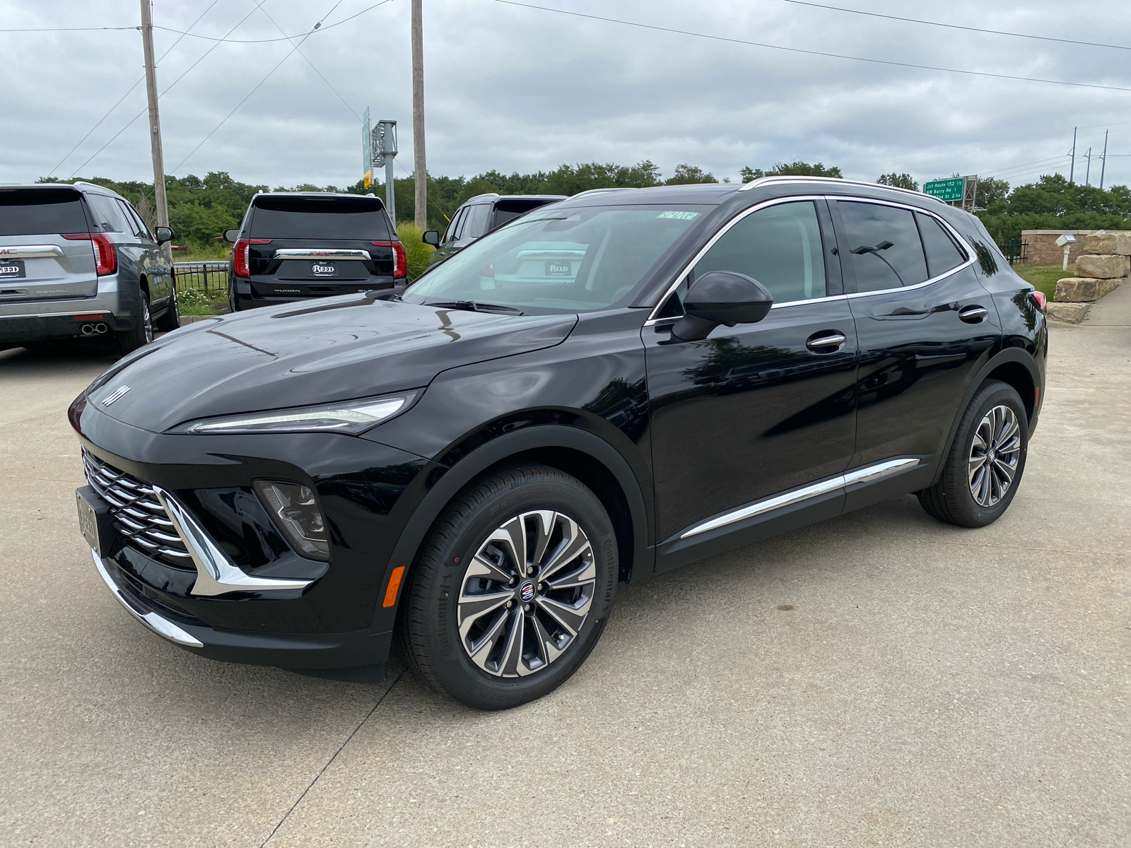 2024 Buick Envision Preferred 1